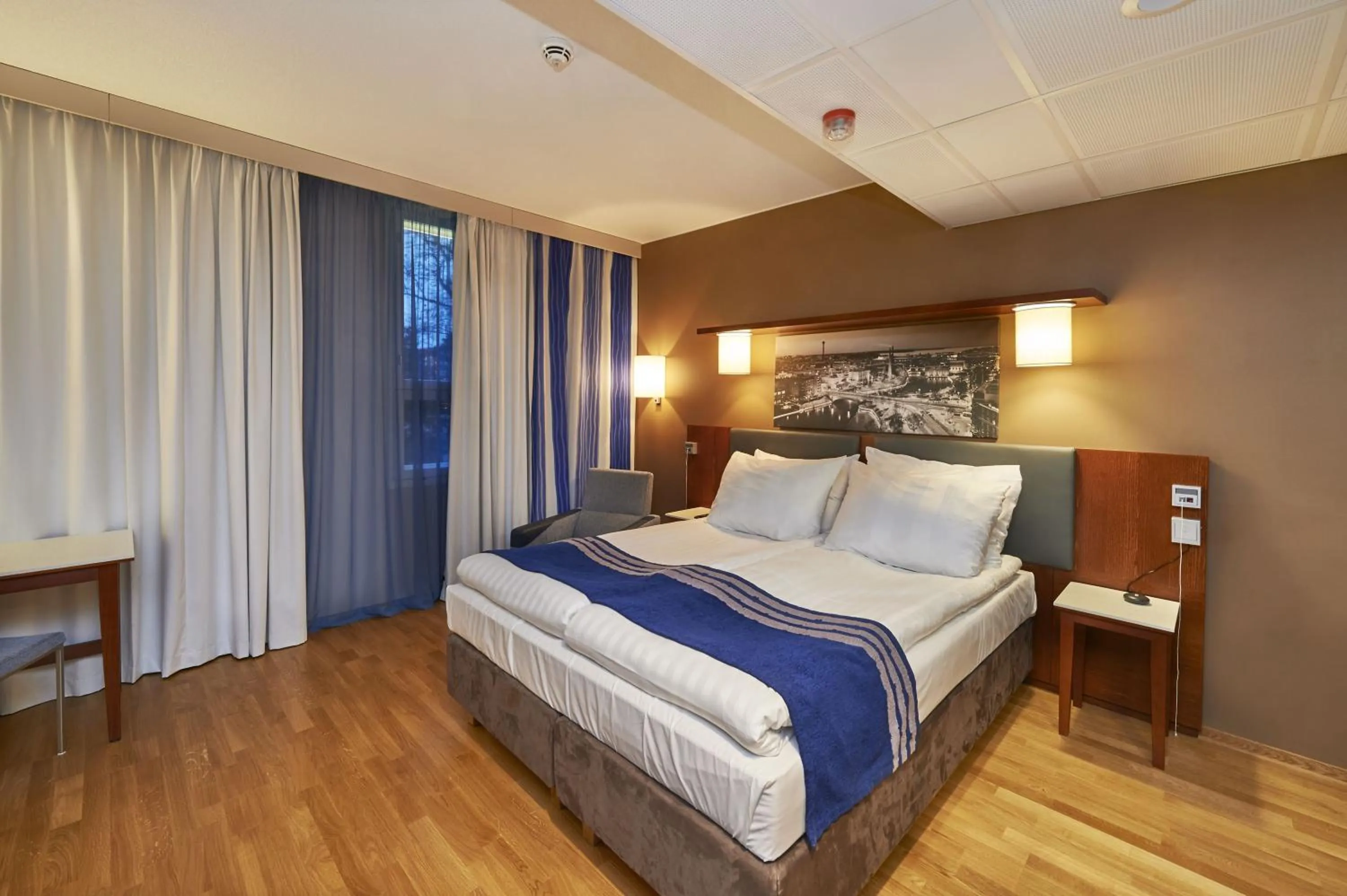 Photo of the whole room, Bed in Holiday Inn Tampere - Central Station by IHG