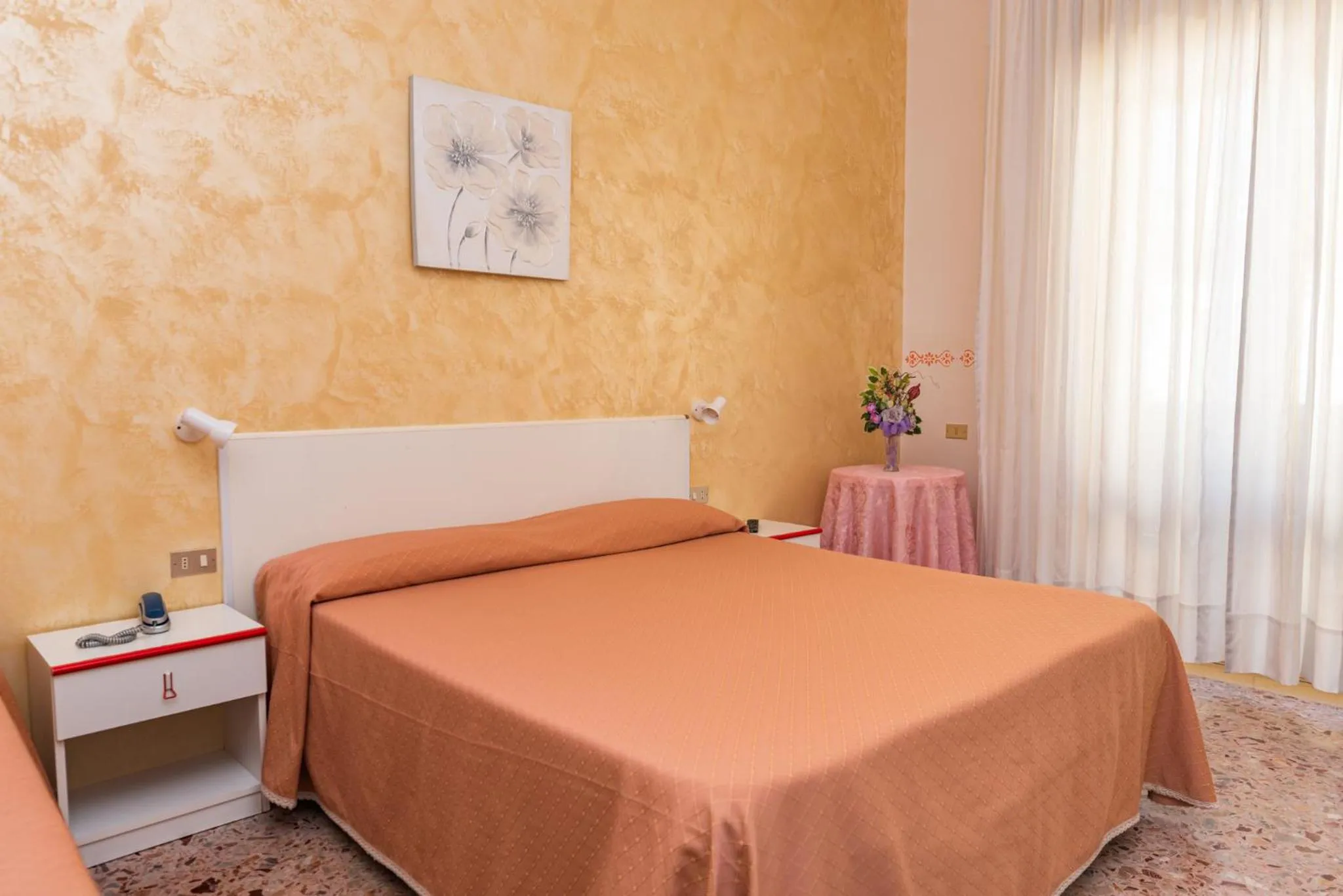 Bed in Hotel Baia Verde