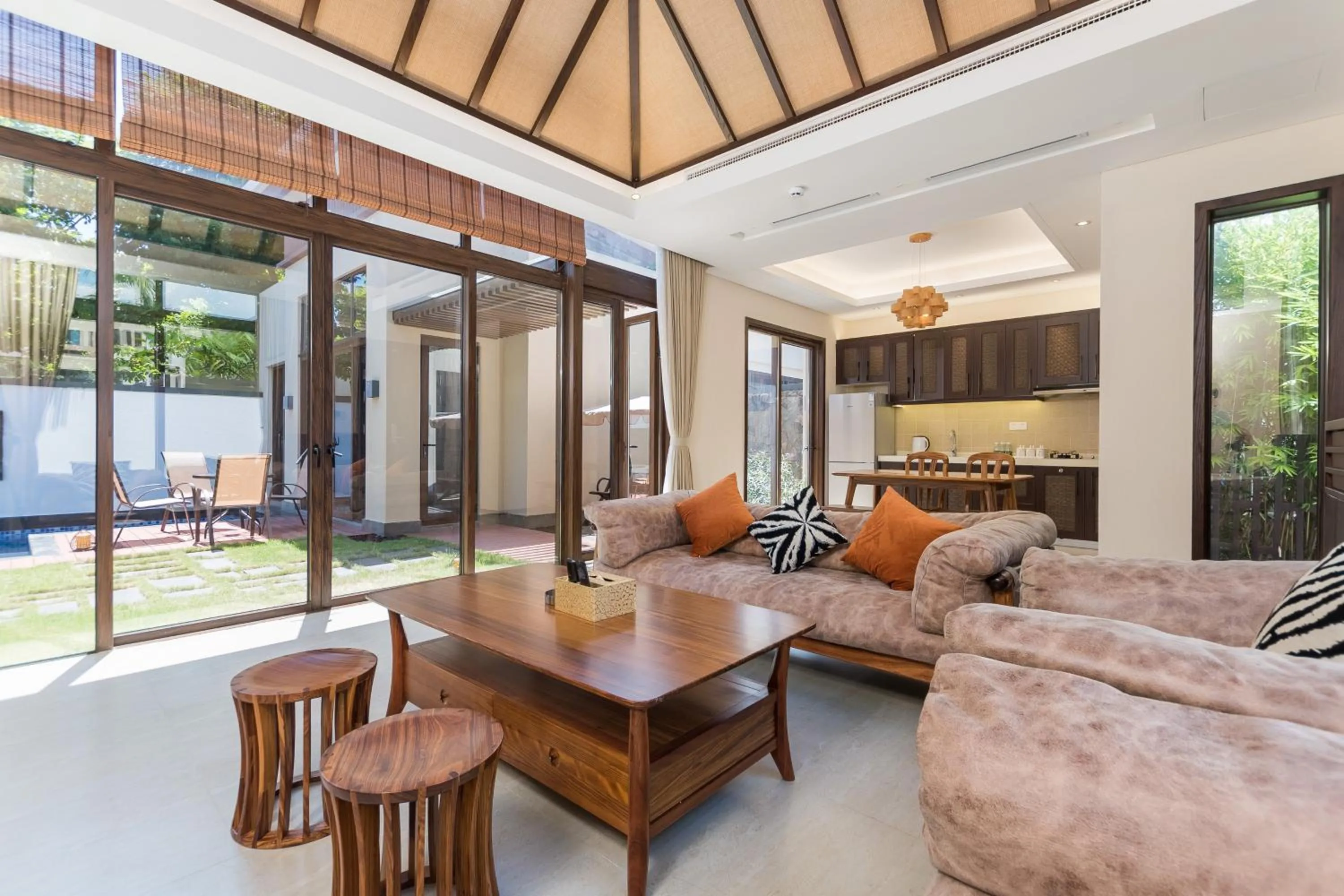 Living room in Sanya Haitang Bay Mushe Villa