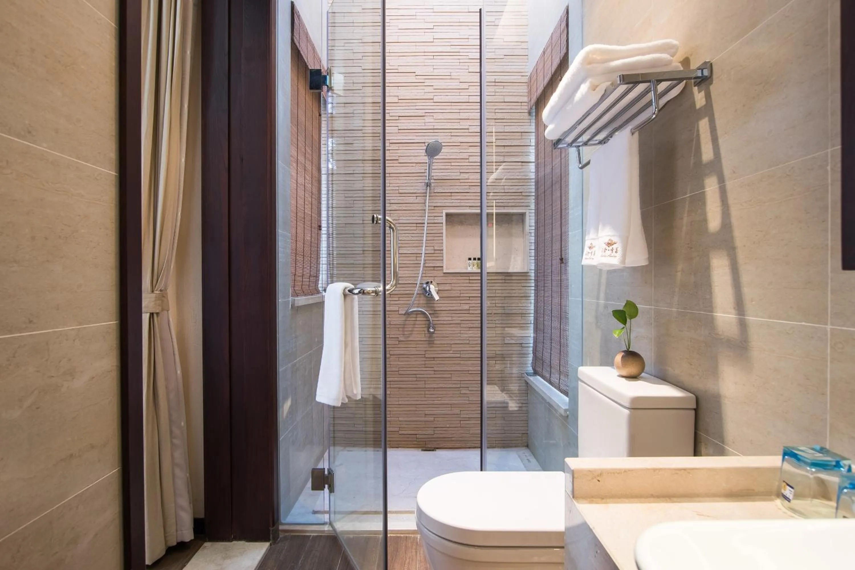 Toilet in Sanya Haitang Bay Mushe Villa