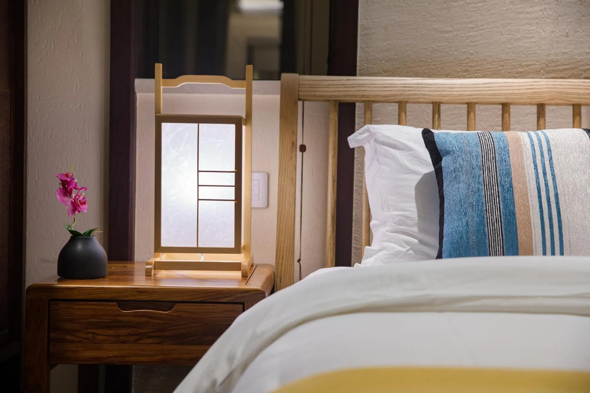 Bed in Sanya Haitang Bay Mushe Villa