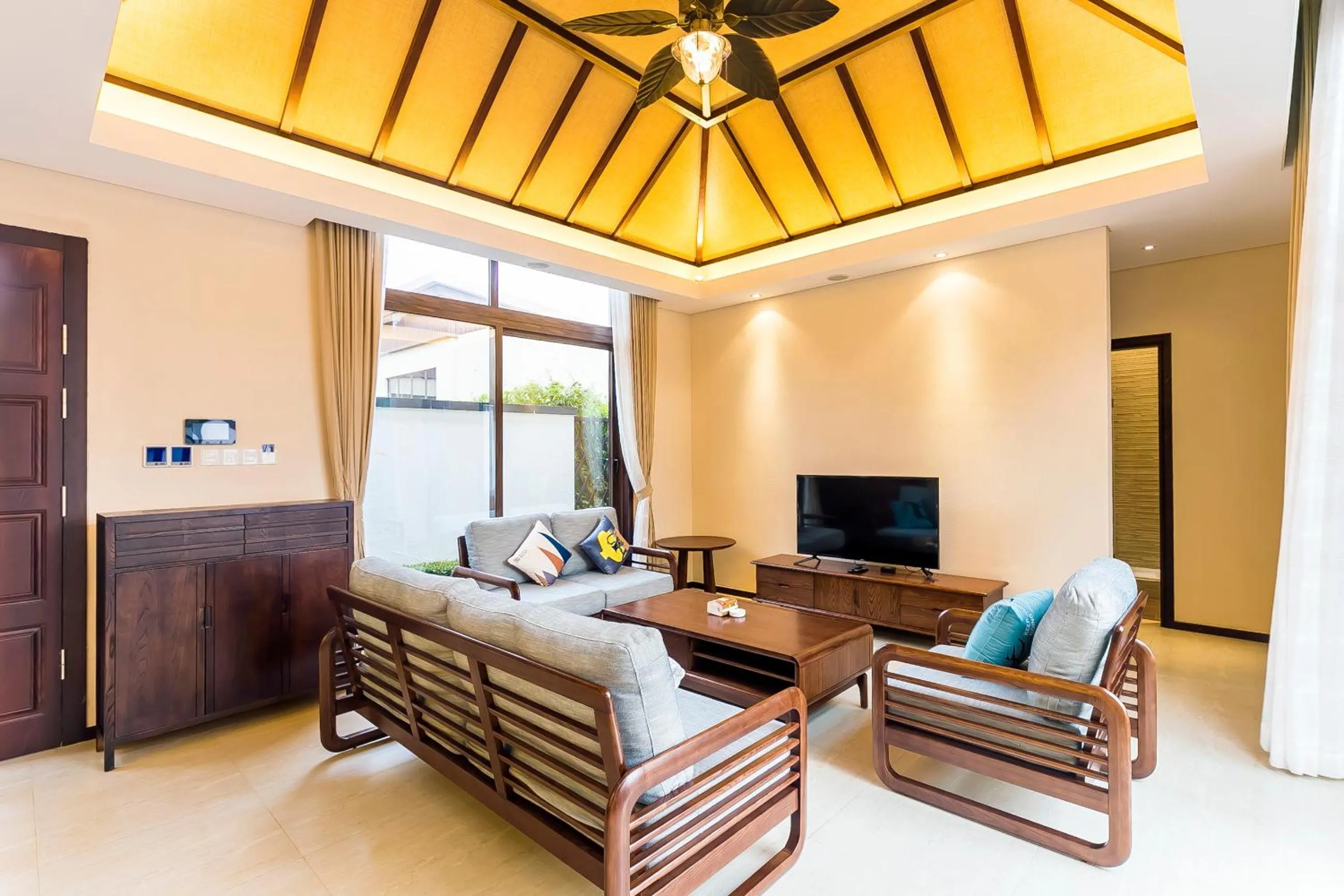 Living room in Sanya Haitang Bay Mushe Villa