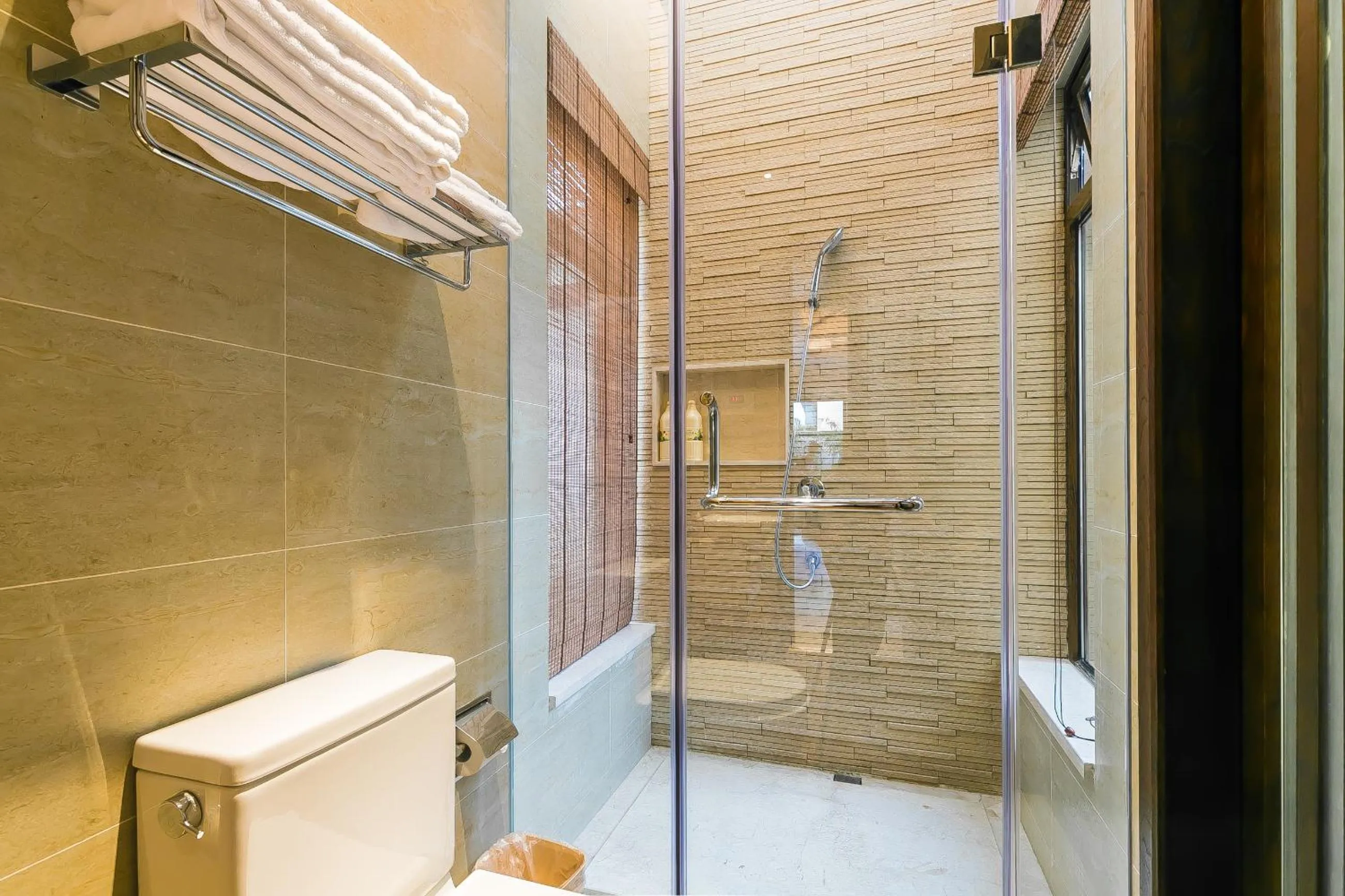 Bathroom in Sanya Haitang Bay Mushe Villa