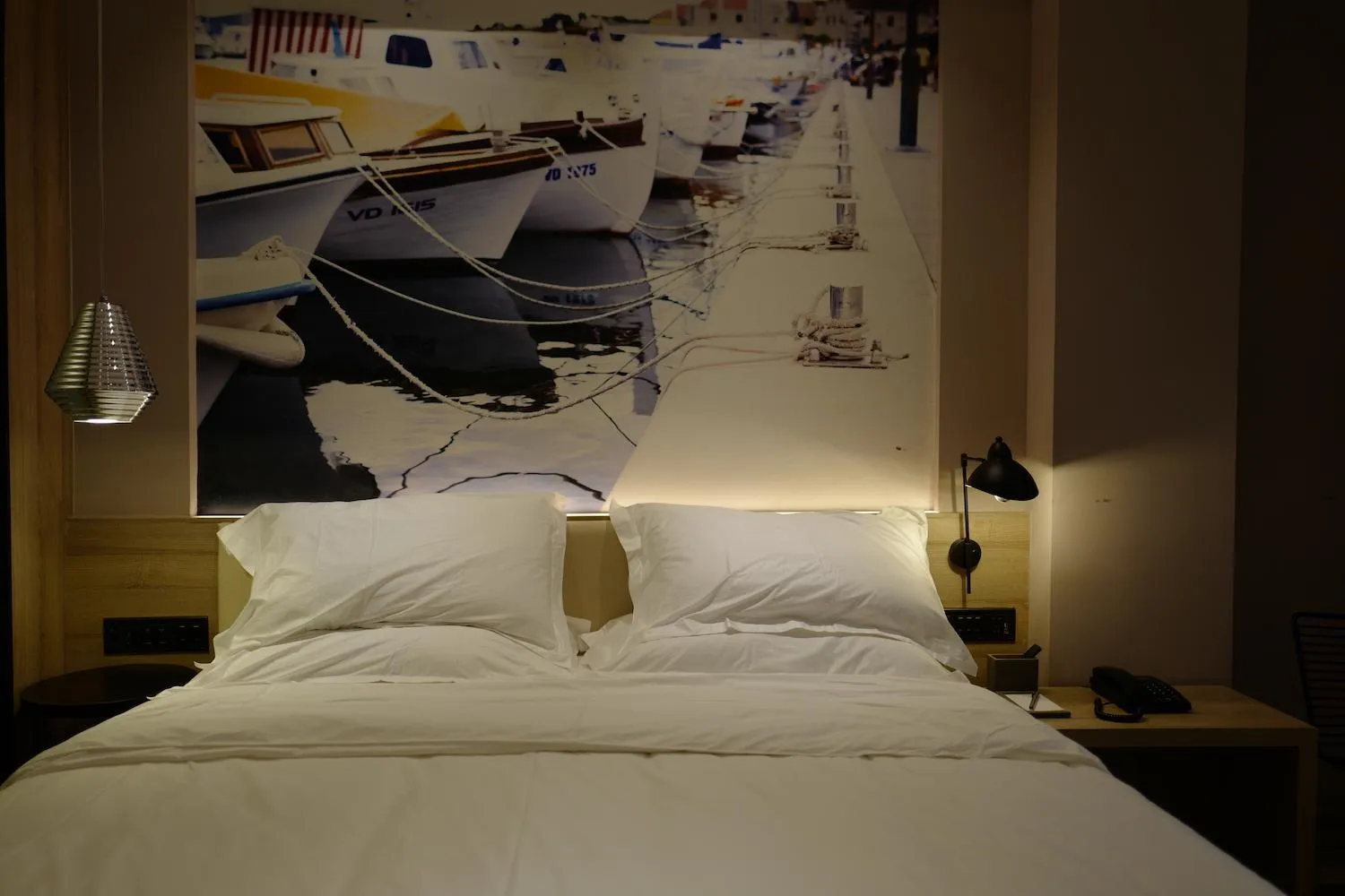 Bed in Urban Rosa Cafe&Inn