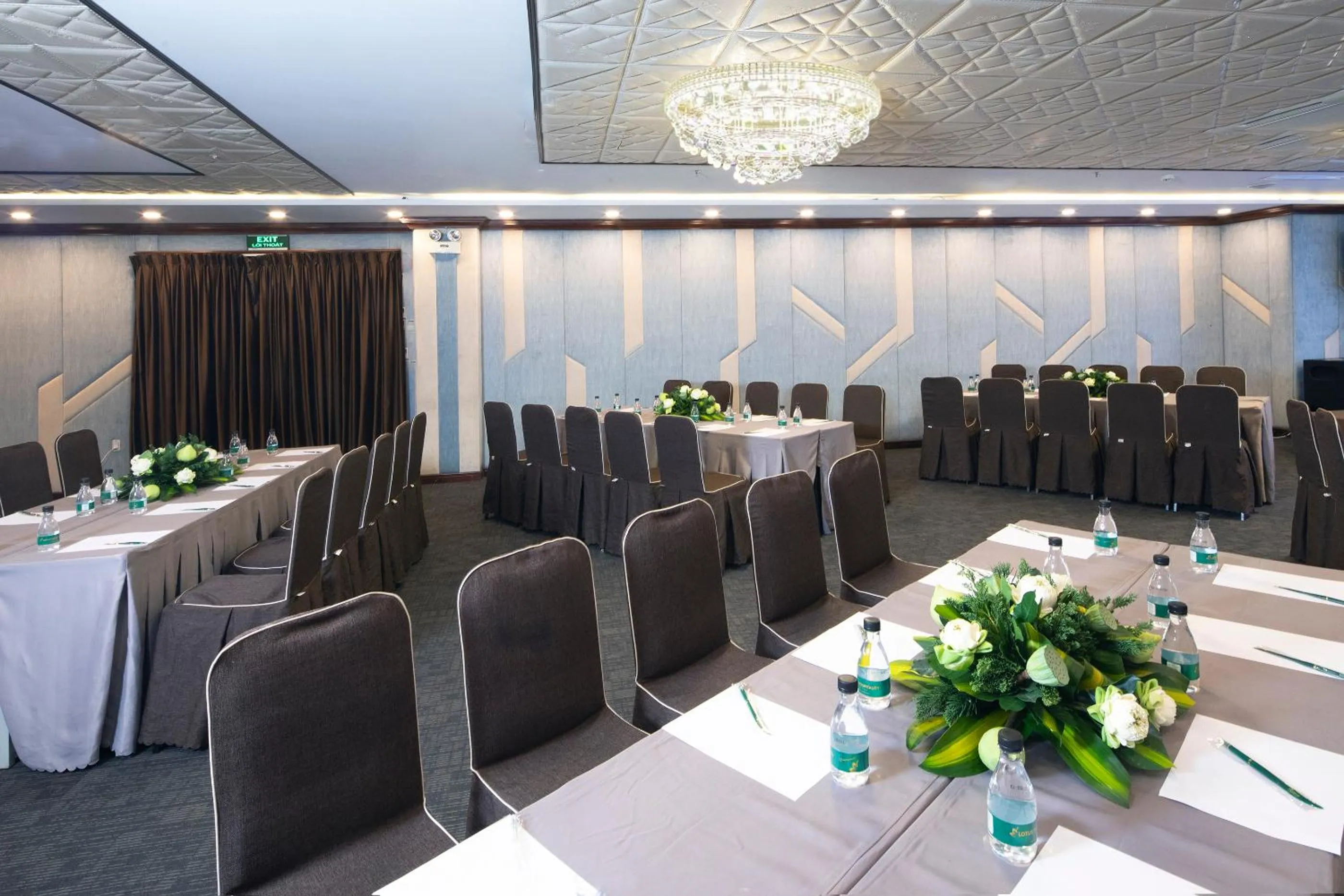 Meeting/conference room in Happy Life Grand Hotel & Rooftop Skybar