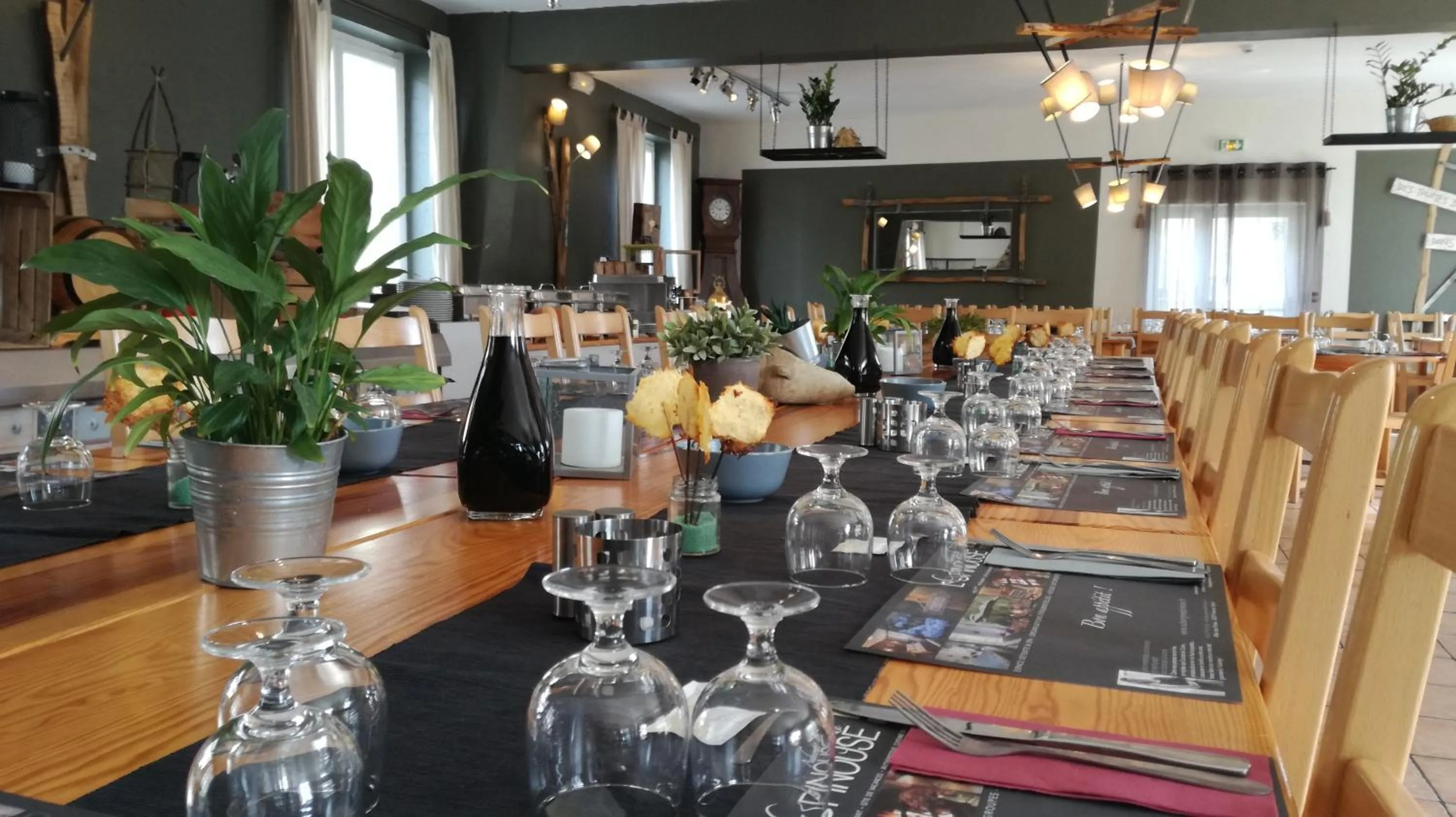 Food close-up in Logis hôtel restaurant Auberge de l'Espinouse