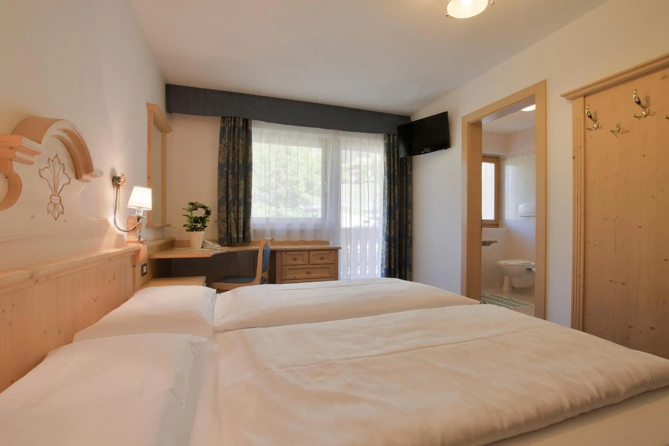 Day, Bed in Garnì La Dorada