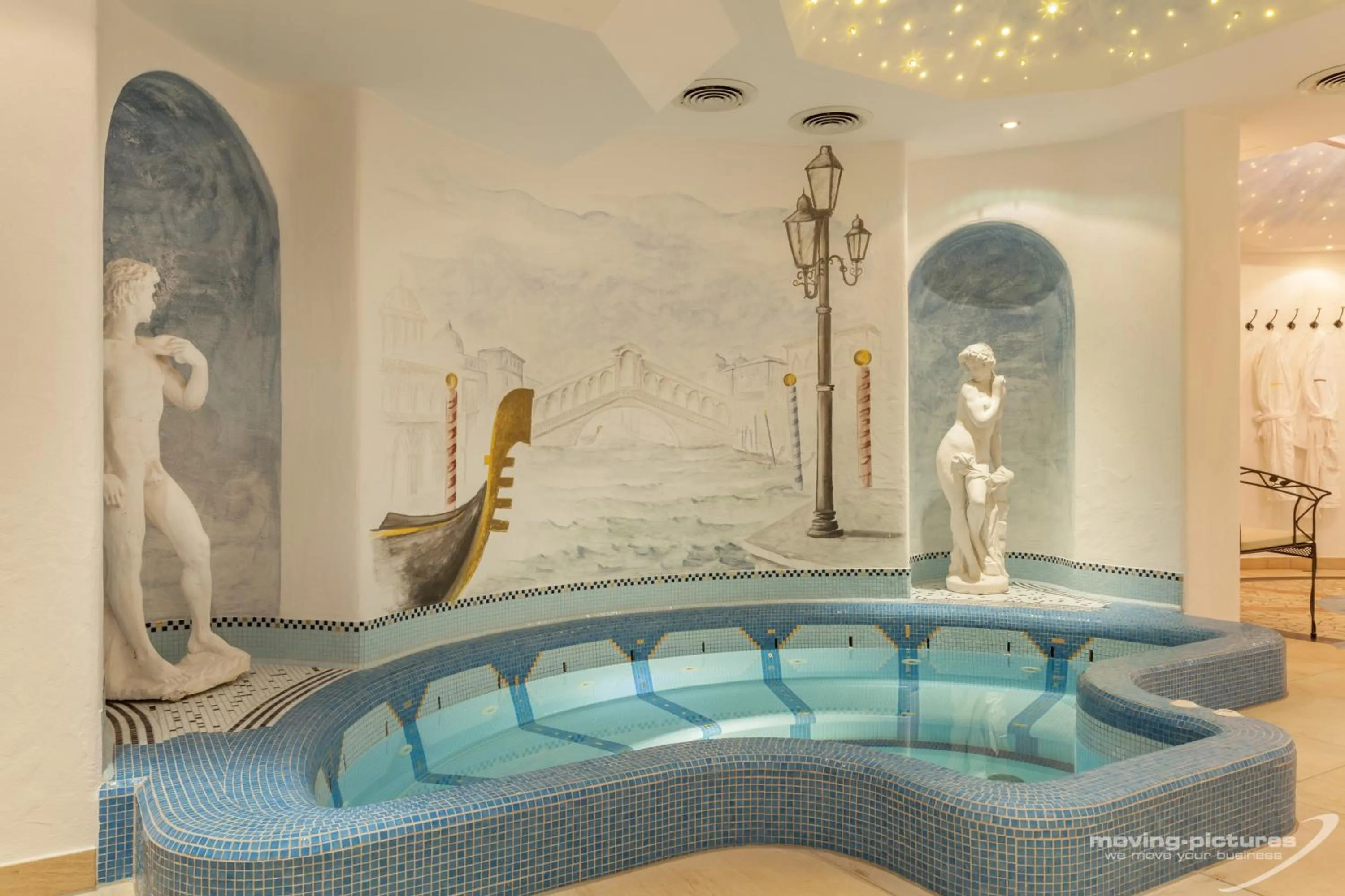 Hot Tub in Hotel Funggashof