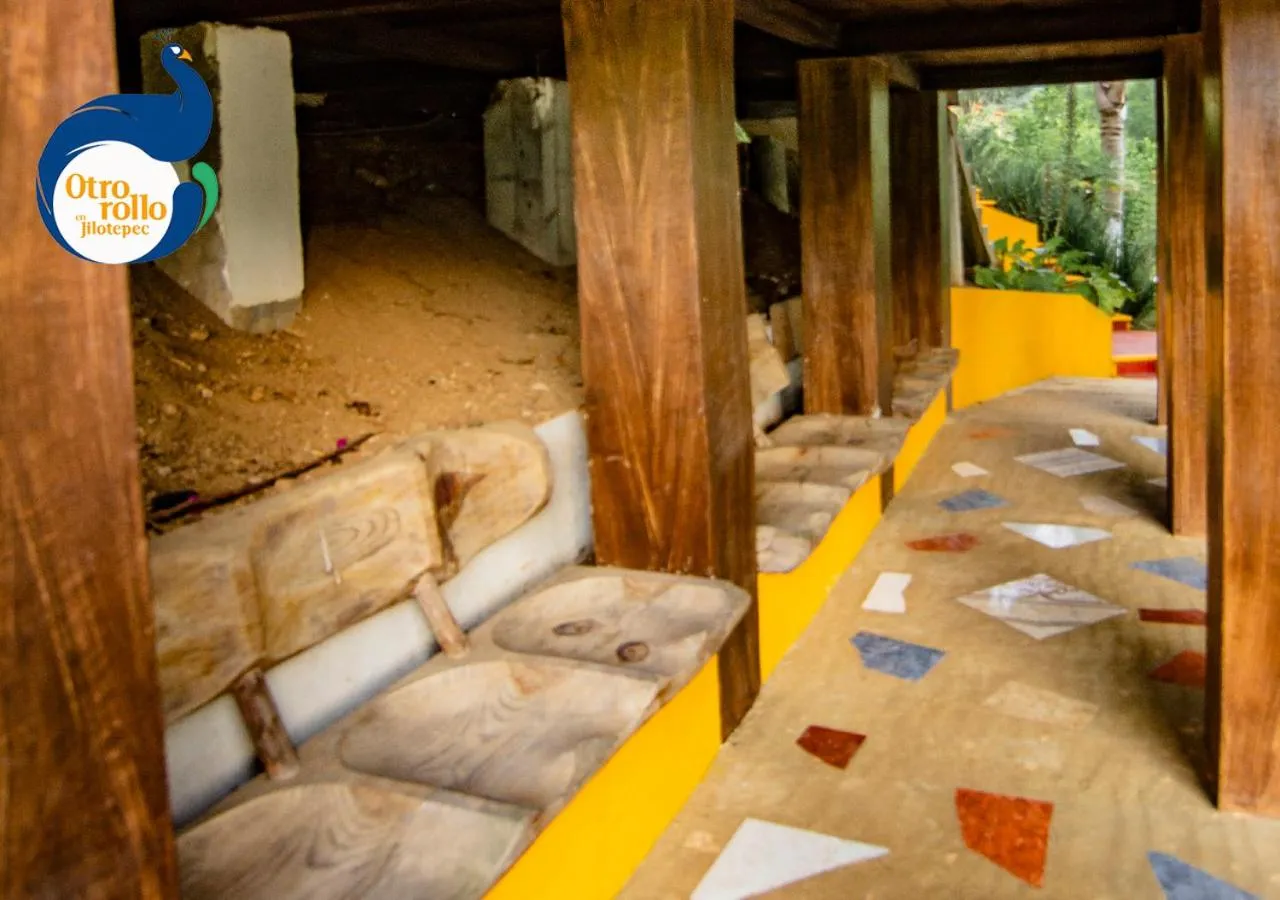 Day in Otro Rollo en Jilotepec