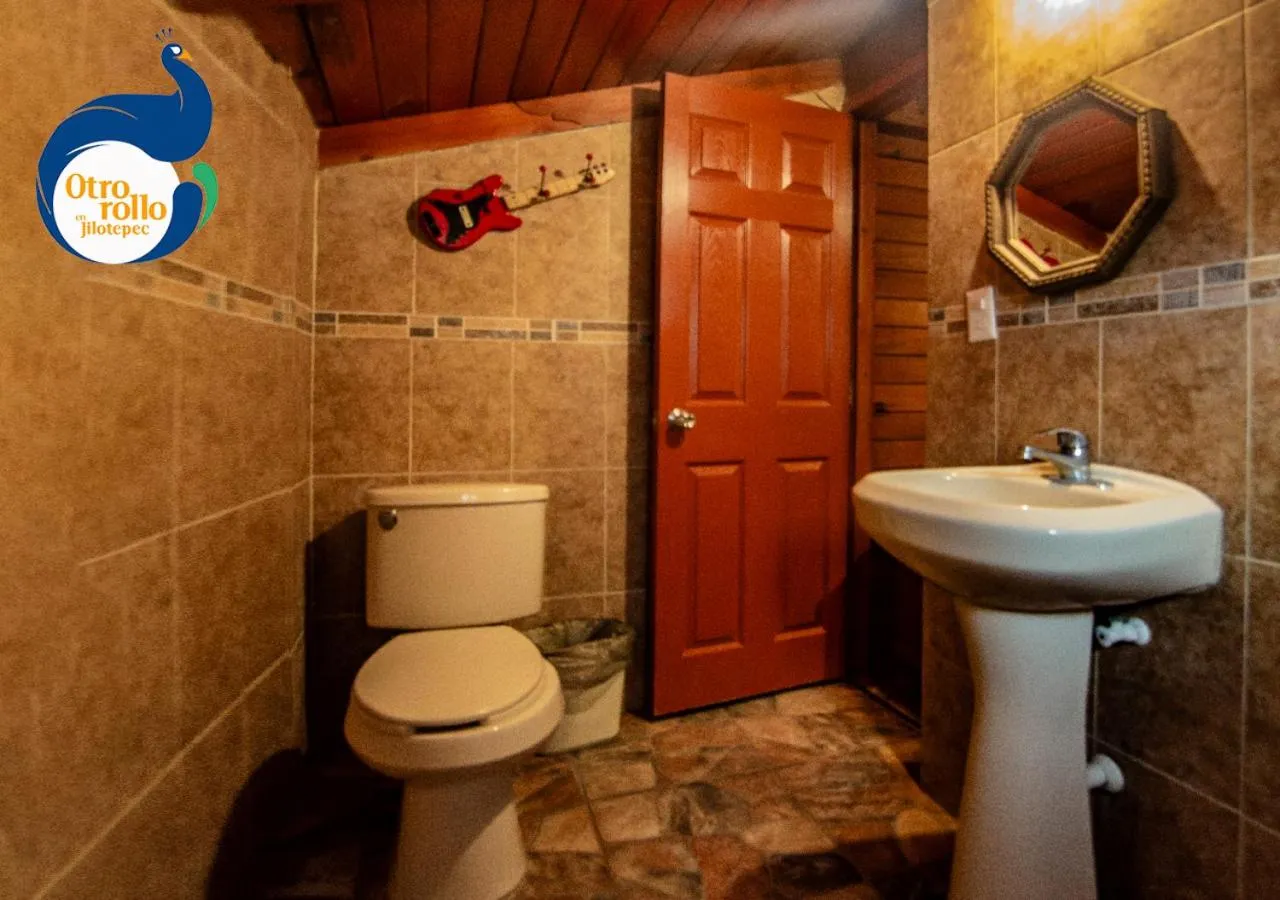 Shower in Otro Rollo en Jilotepec