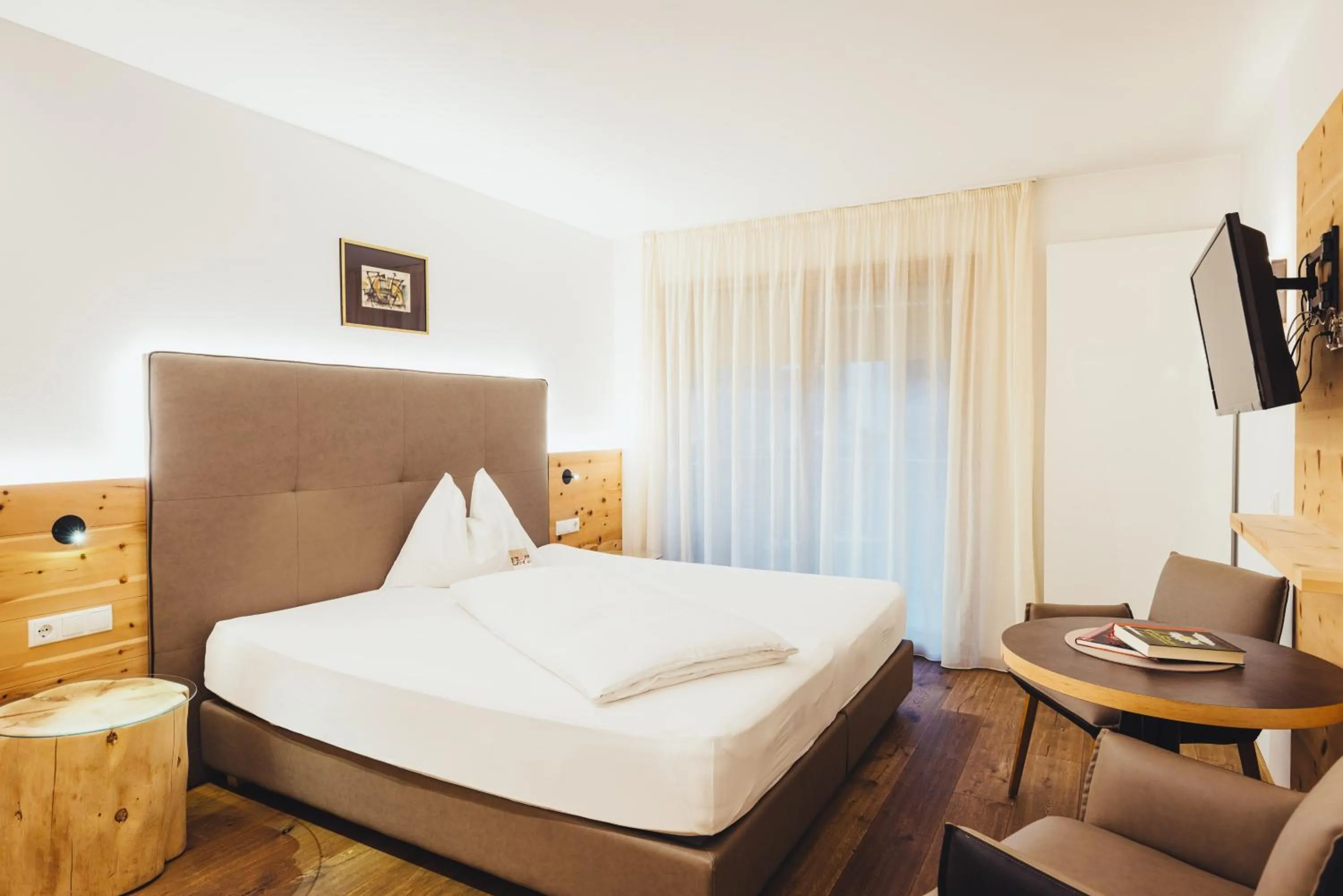 Photo of the whole room, Bed in Hotel Schmuckhof