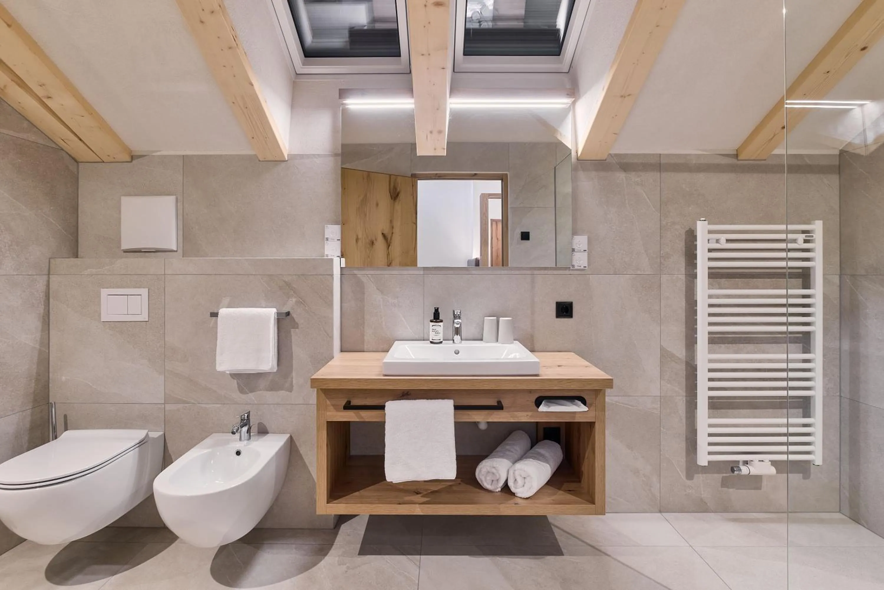 Toilet in Hotel Schmuckhof