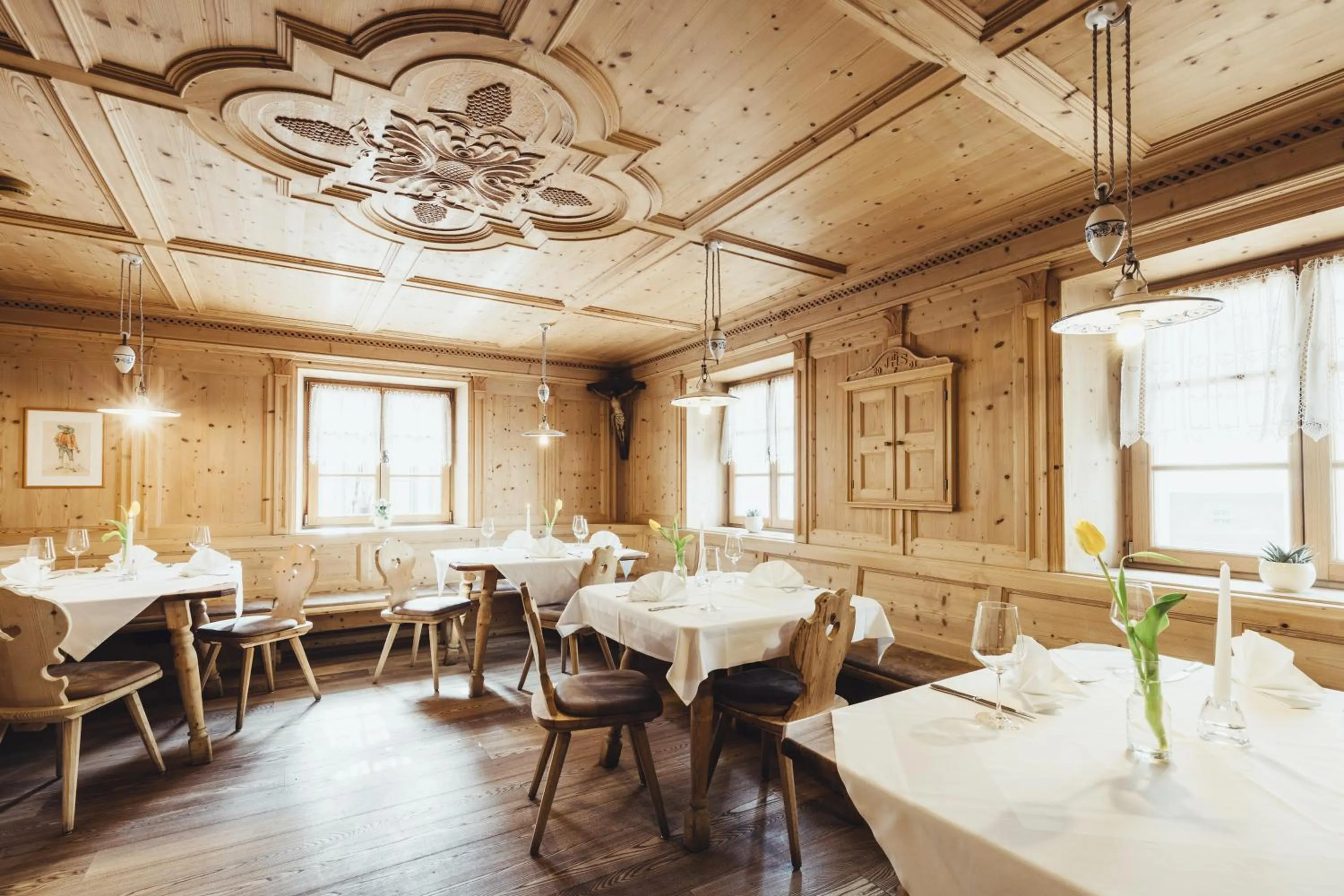 Restaurant/places to eat in Hotel Schmuckhof