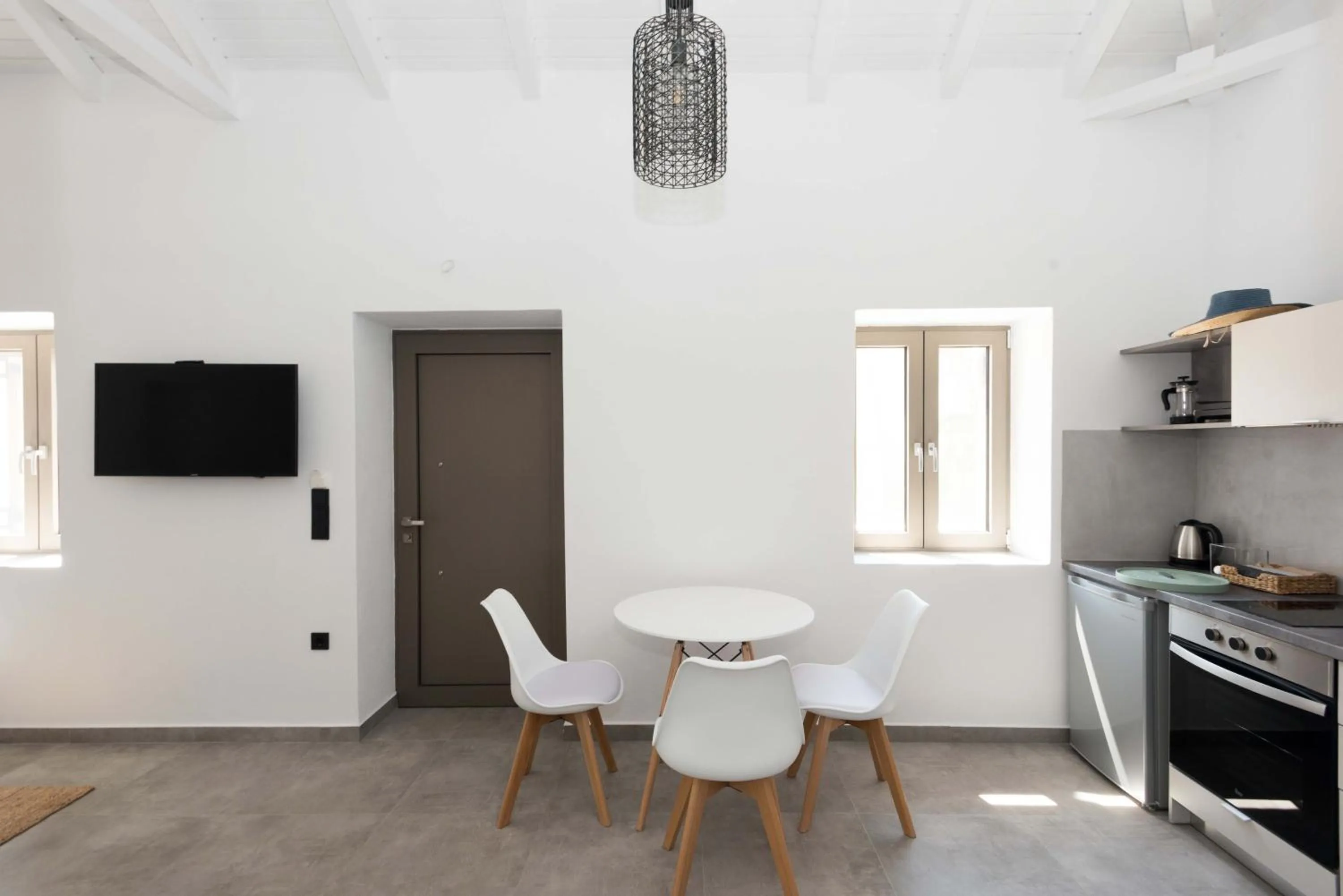 Kitchen or kitchenette in Calme Suites Mani