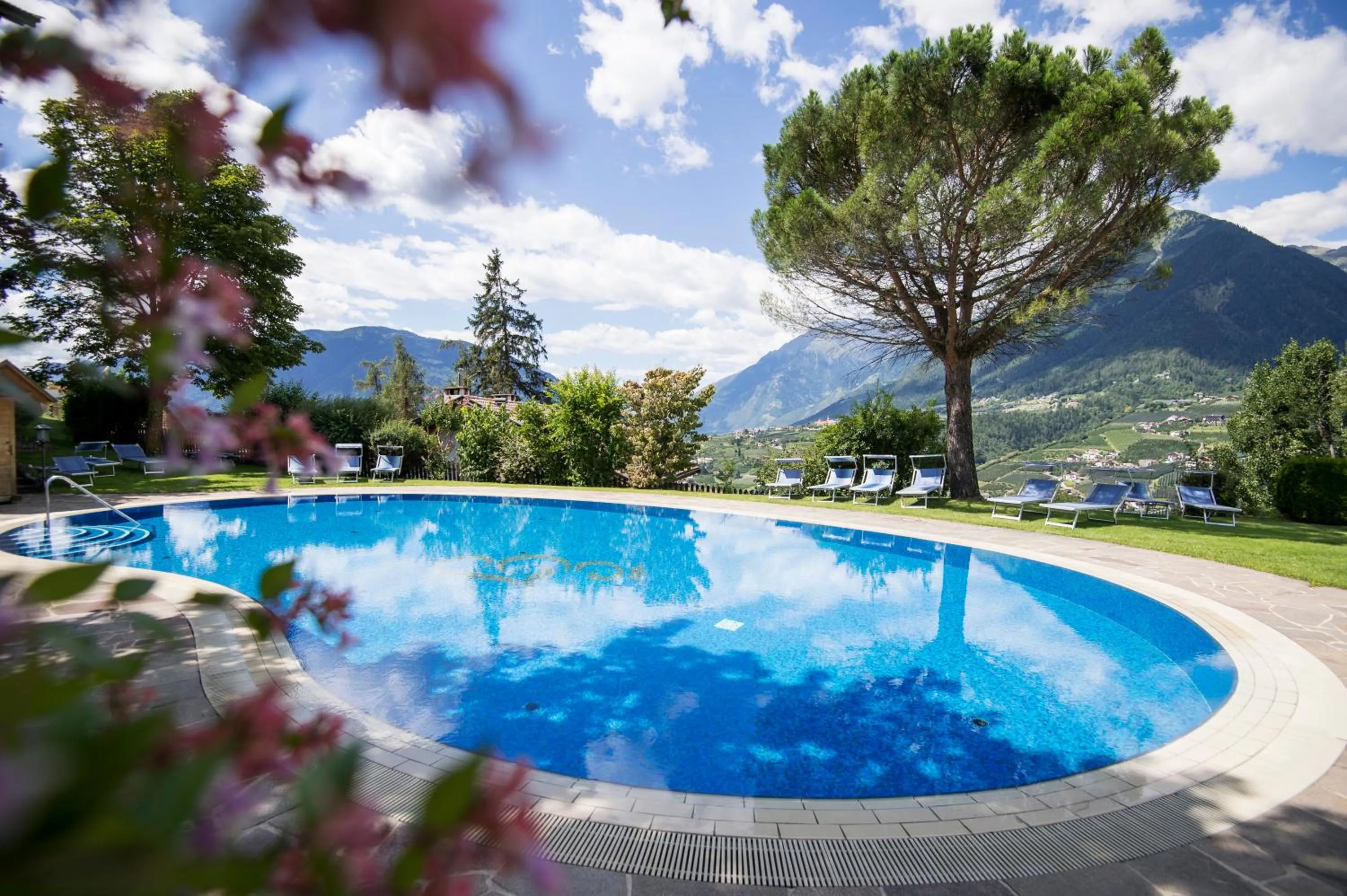 Swimming pool in Hotel Erzherzog Johann