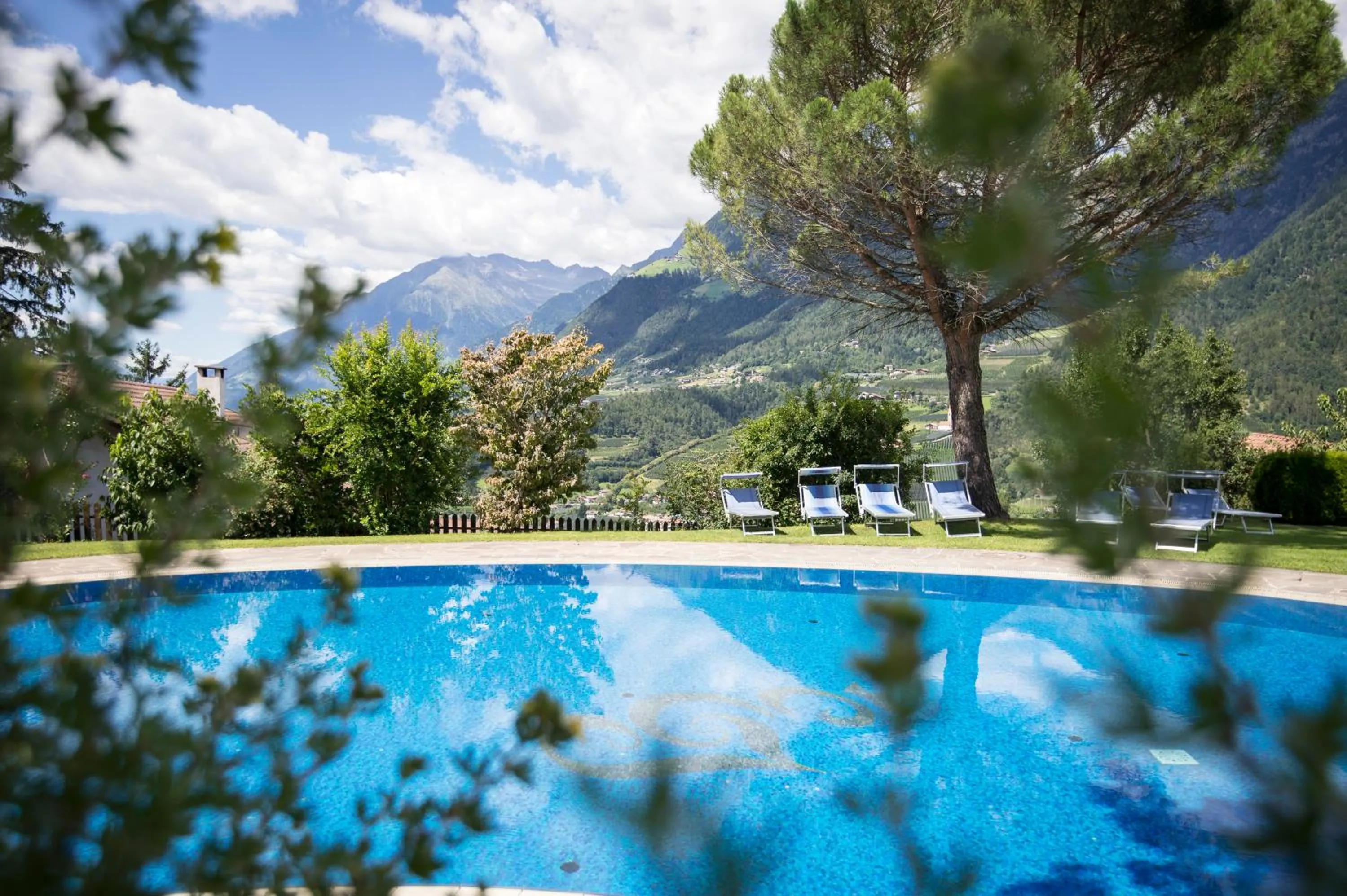 Swimming pool in Hotel Erzherzog Johann