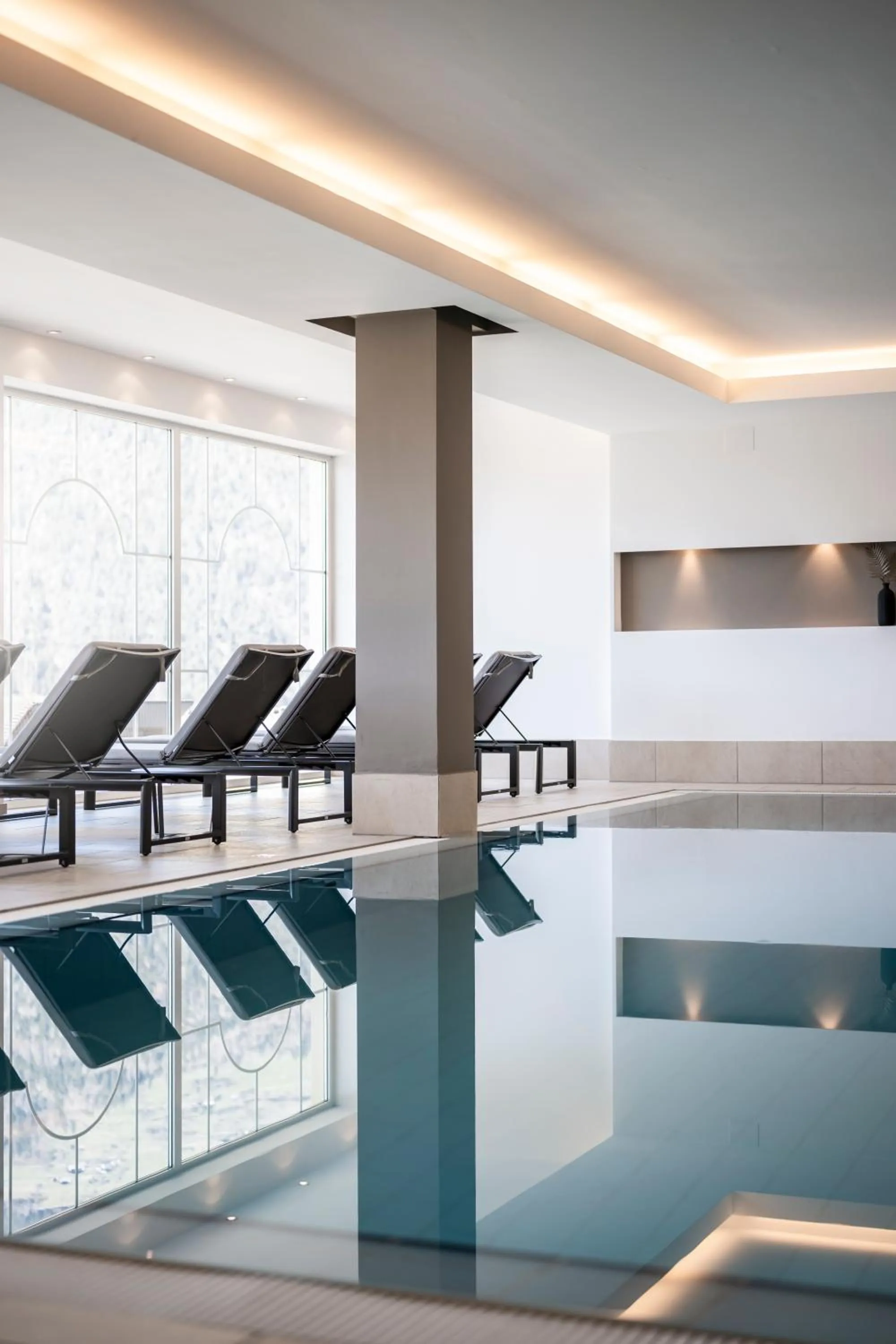 Swimming pool in Hotel Erzherzog Johann