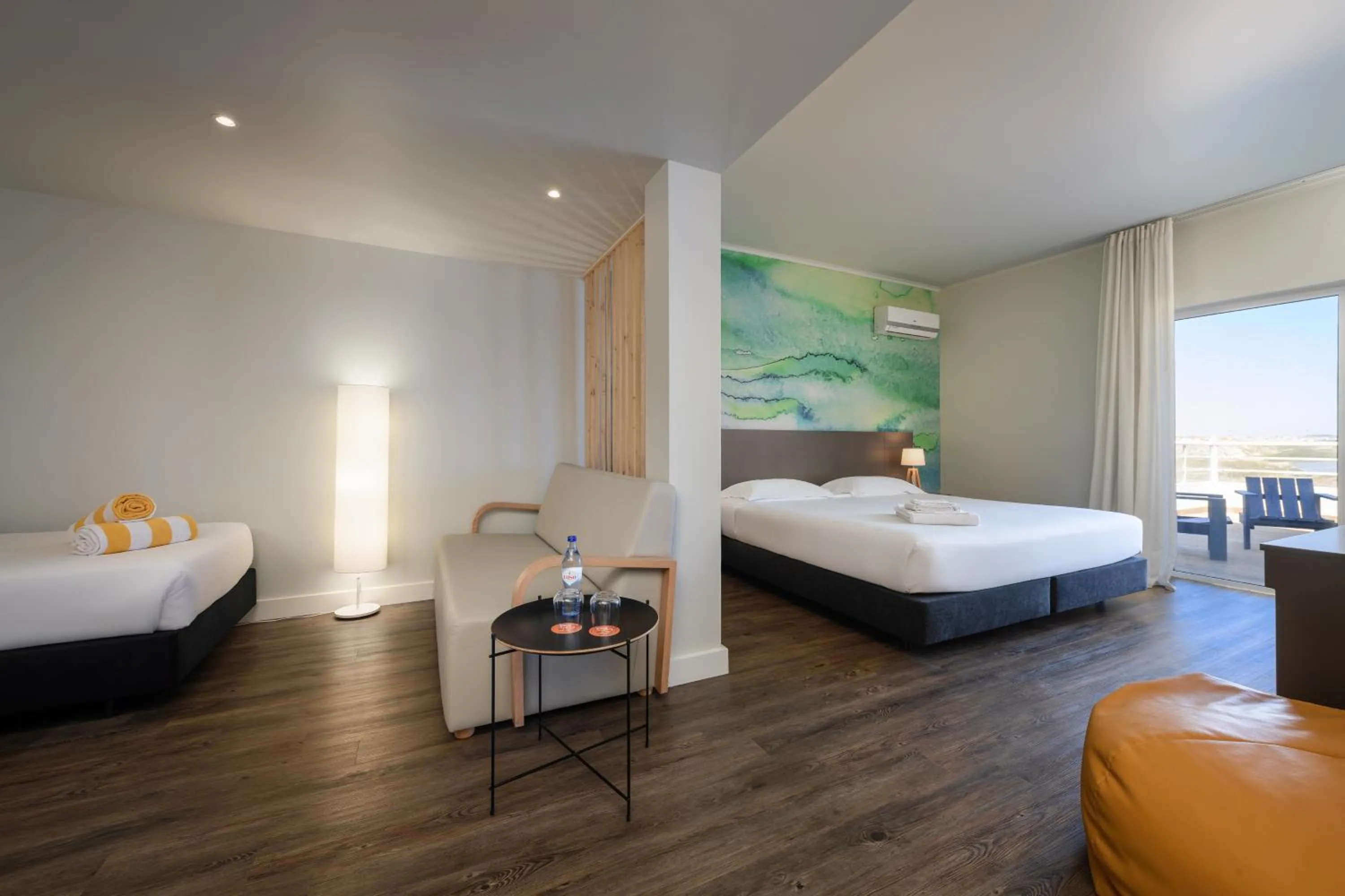 Bedroom, Bed in Star inn Peniche