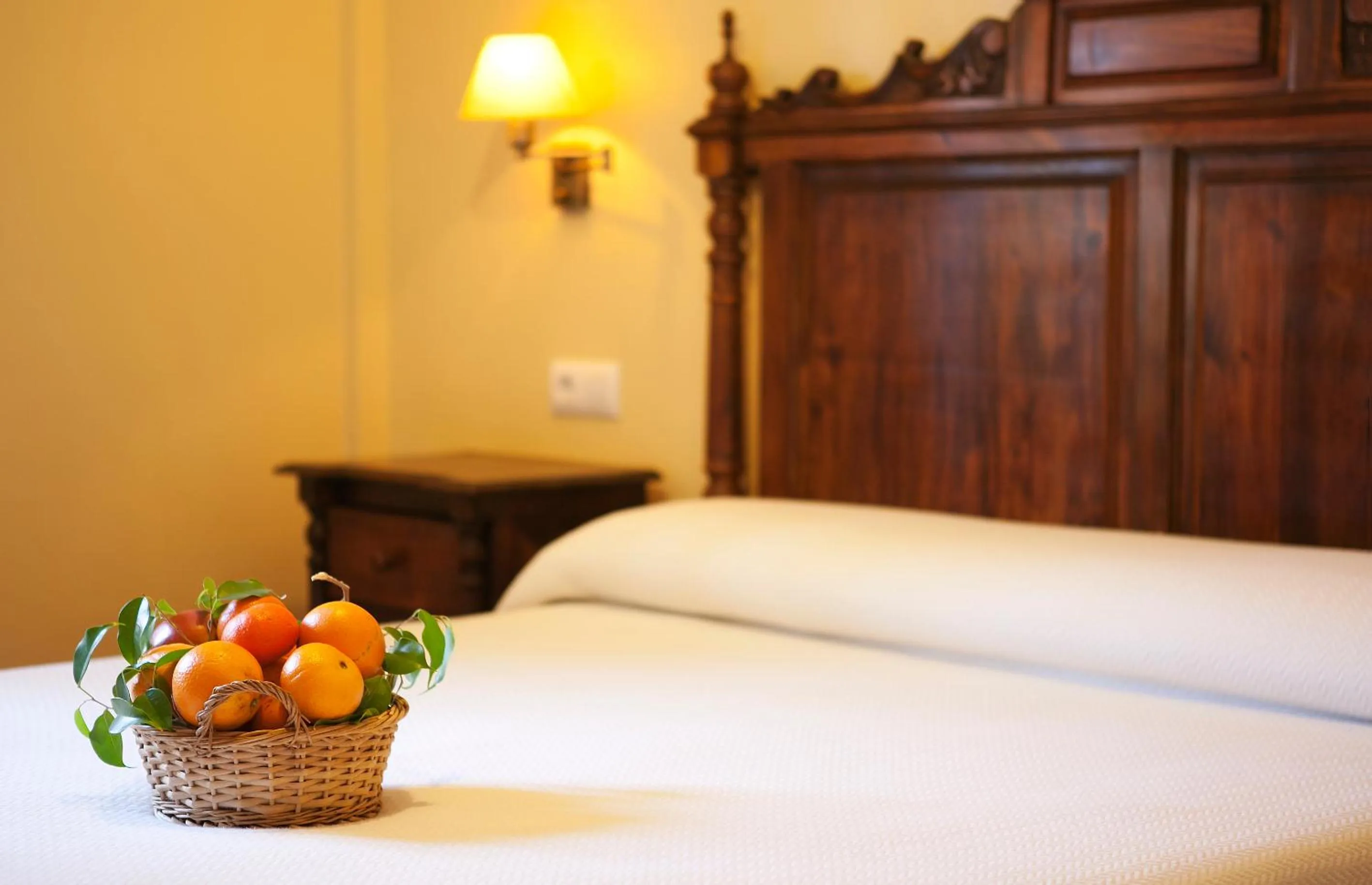 Decorative detail, Bed in Hospedería Santiago