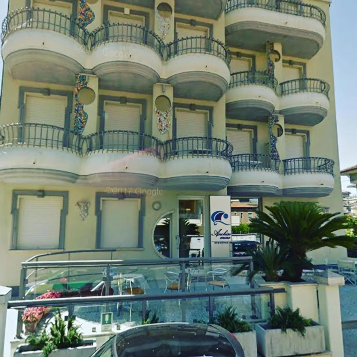 Facade/entrance in Residence Anchisemare