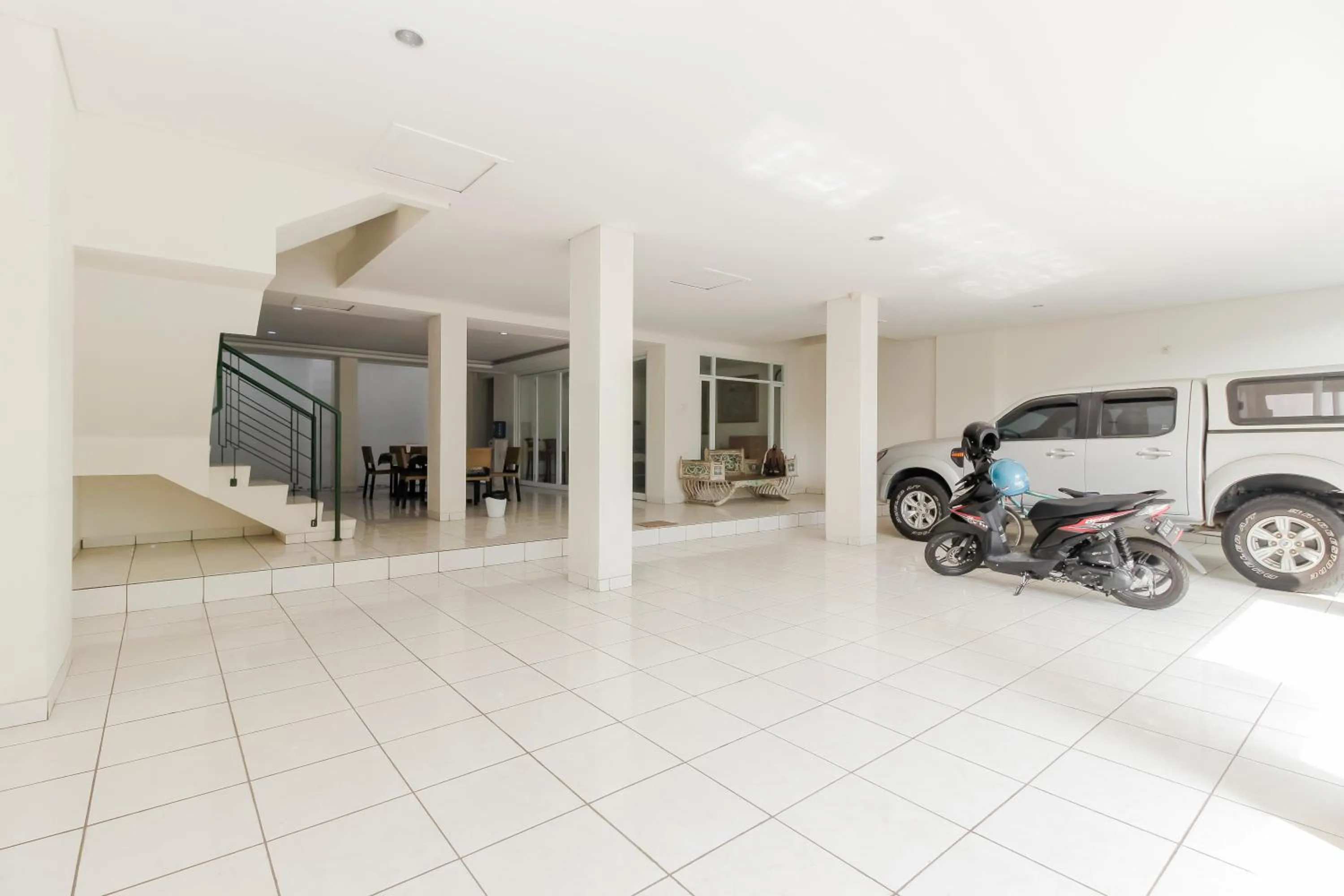 Property building in RedDoorz near Pancoran