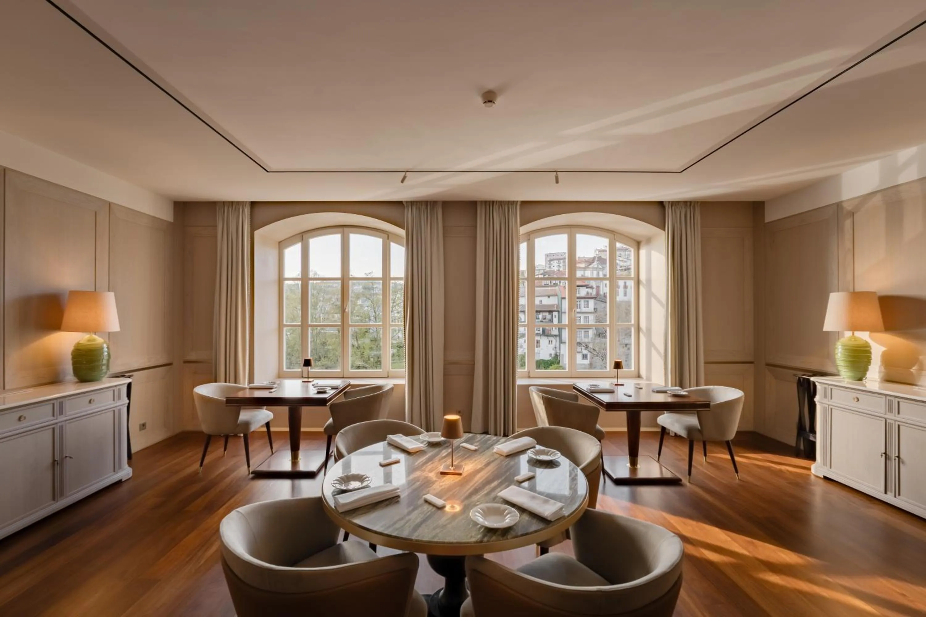 Restaurant/places to eat in Casa da Calçada