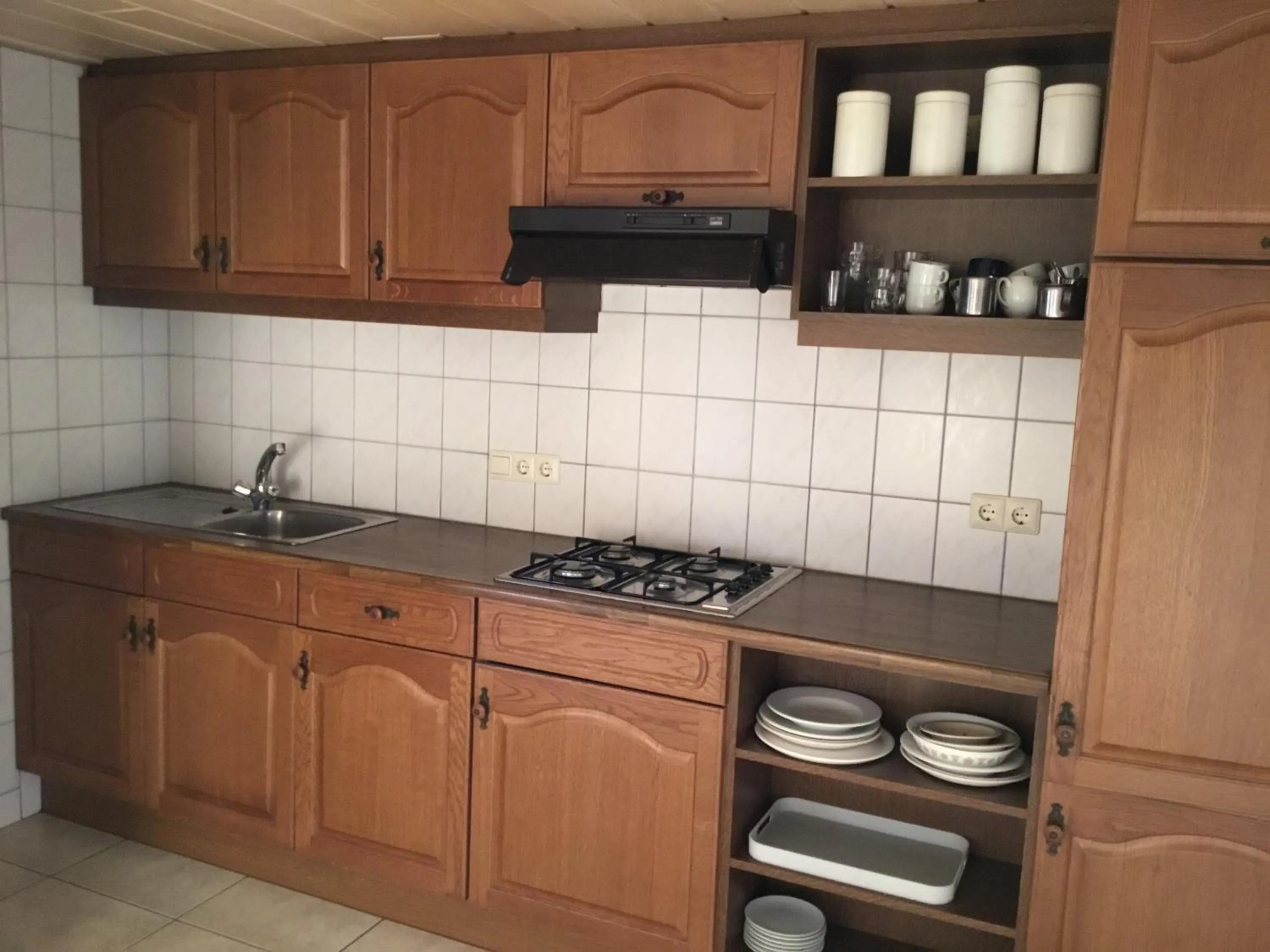 Kitchen or kitchenette in B&B Op 't Eikenschoor