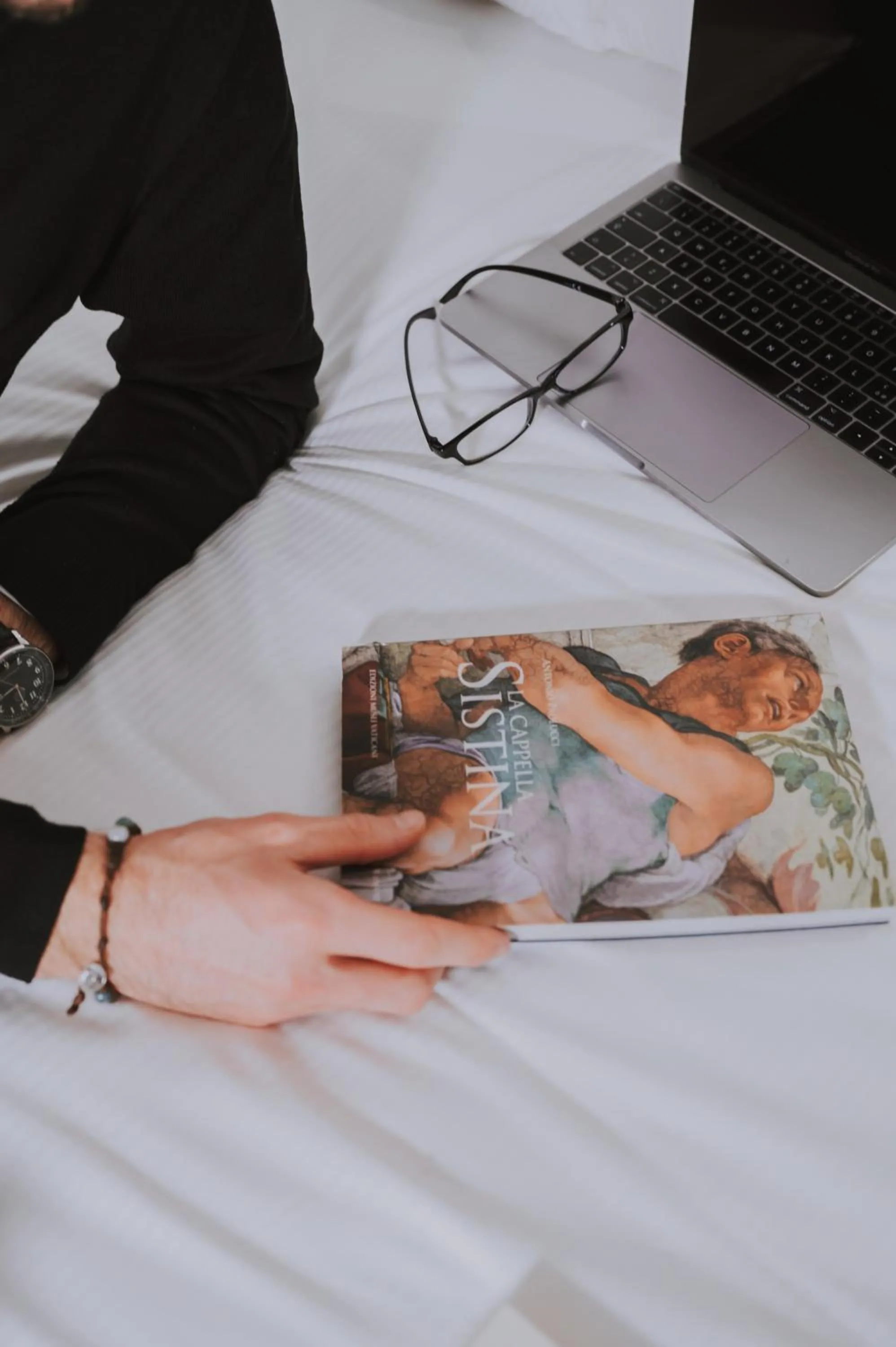 Bed in Albergo Delle Regioni, Barberini - Fontana di Trevi