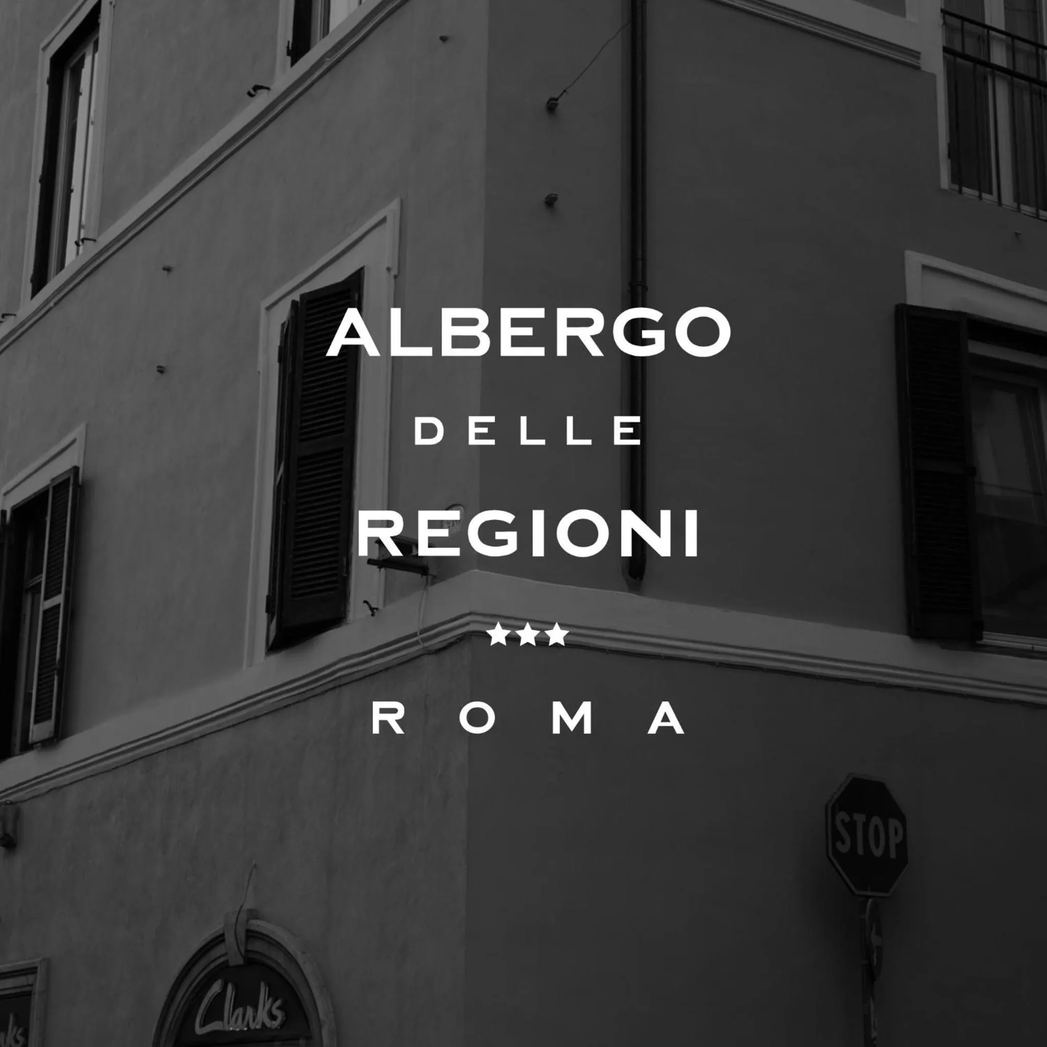 Property building in Albergo Delle Regioni, Barberini - Fontana di Trevi