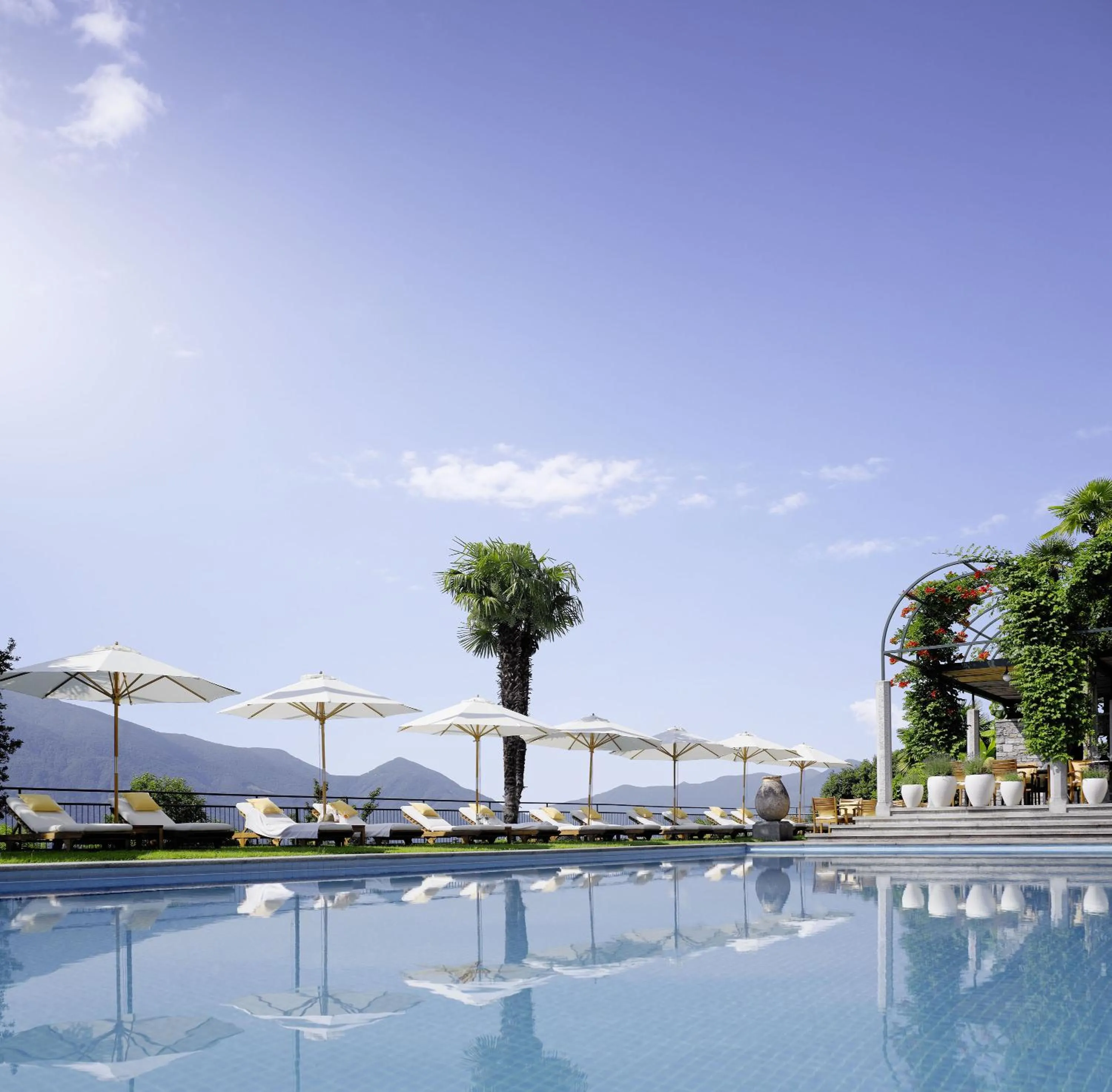 Swimming pool in Villa Orselina - Small Luxury Hotel