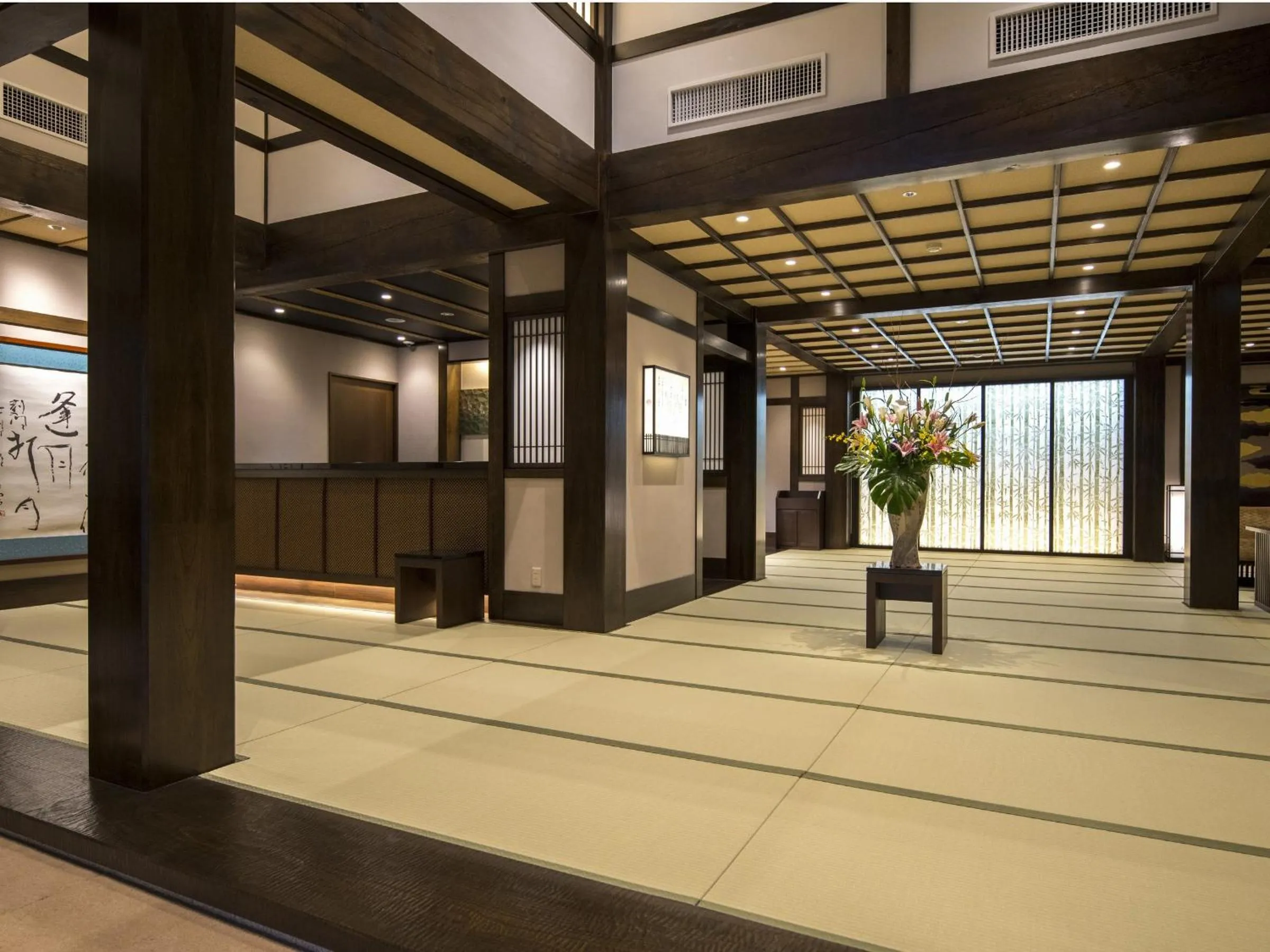 Lobby or reception in Suiun