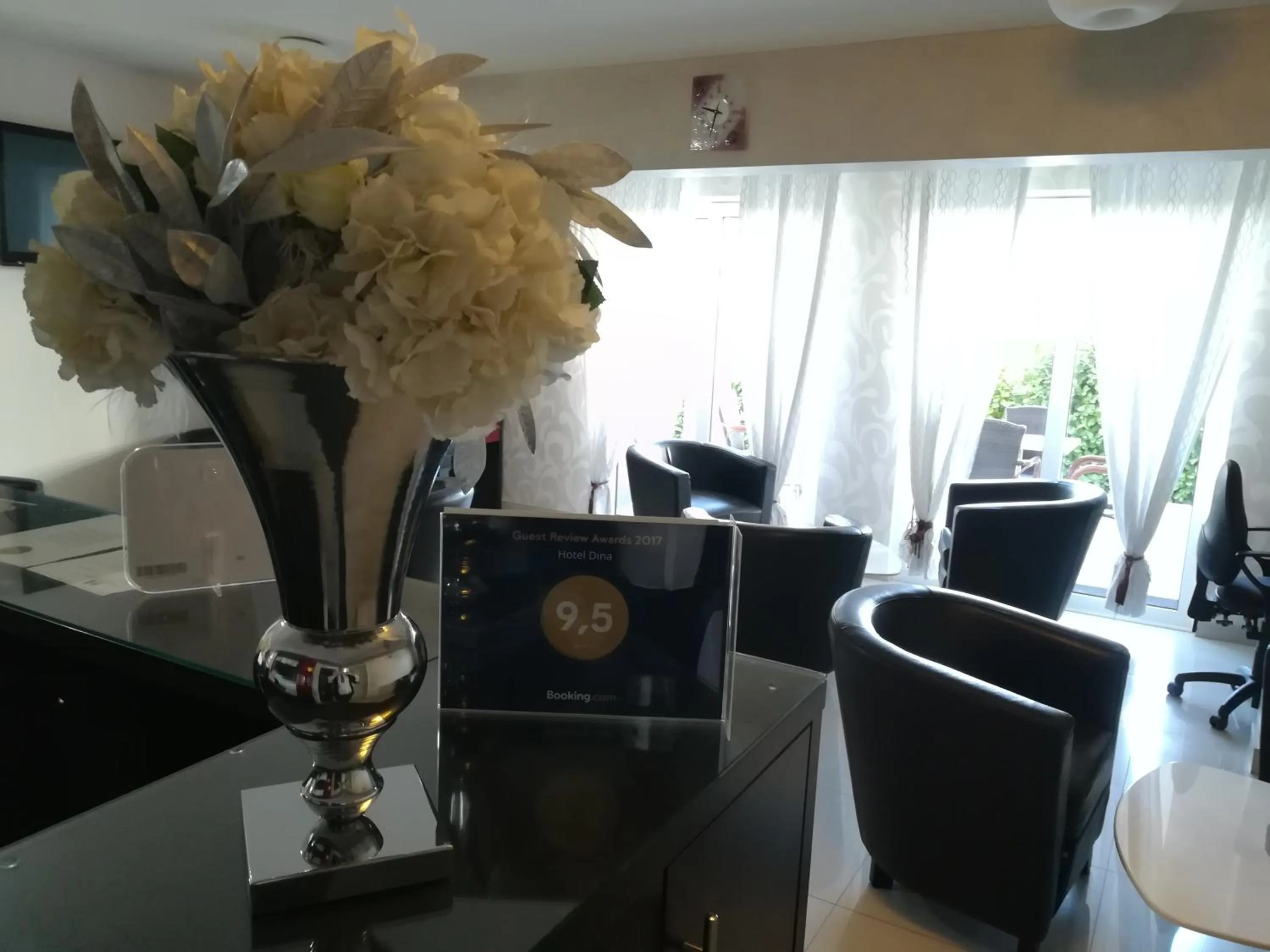 Lobby or reception in Hotel Dina