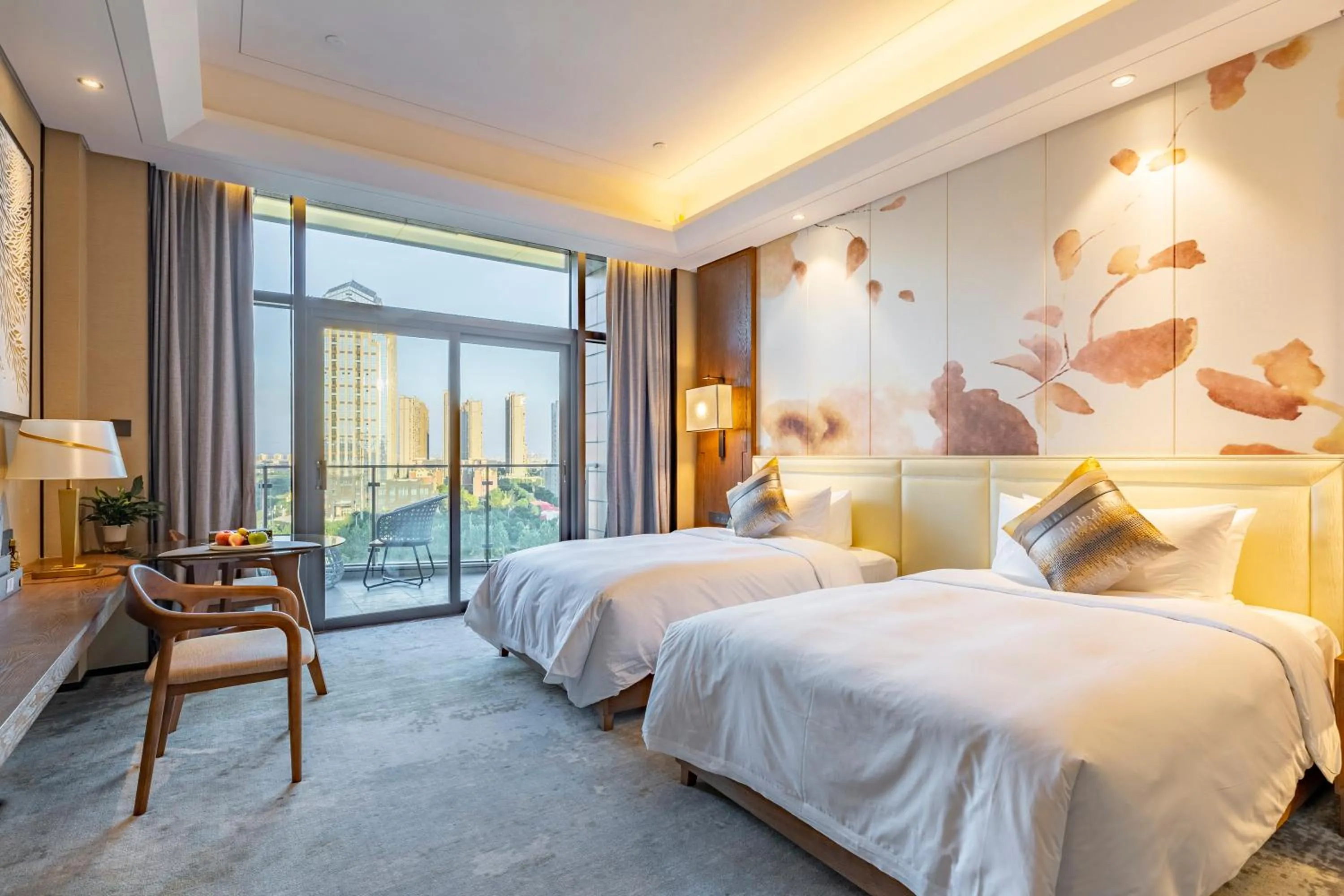 Photo of the whole room, Bed in Jinling Grand Hotel Nanchang