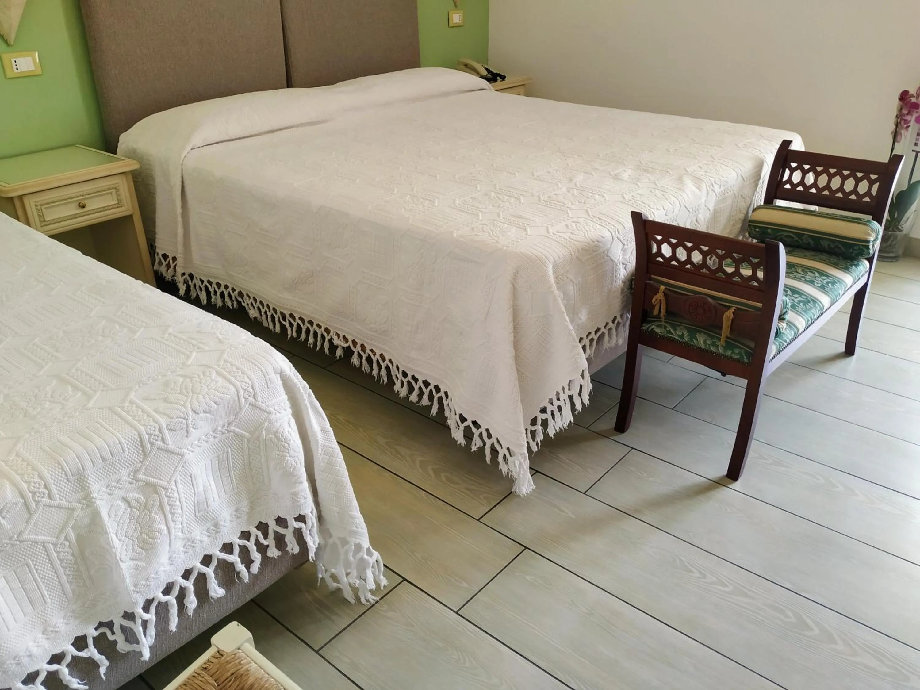 Photo of the whole room, Bed in Hotel La Scogliera