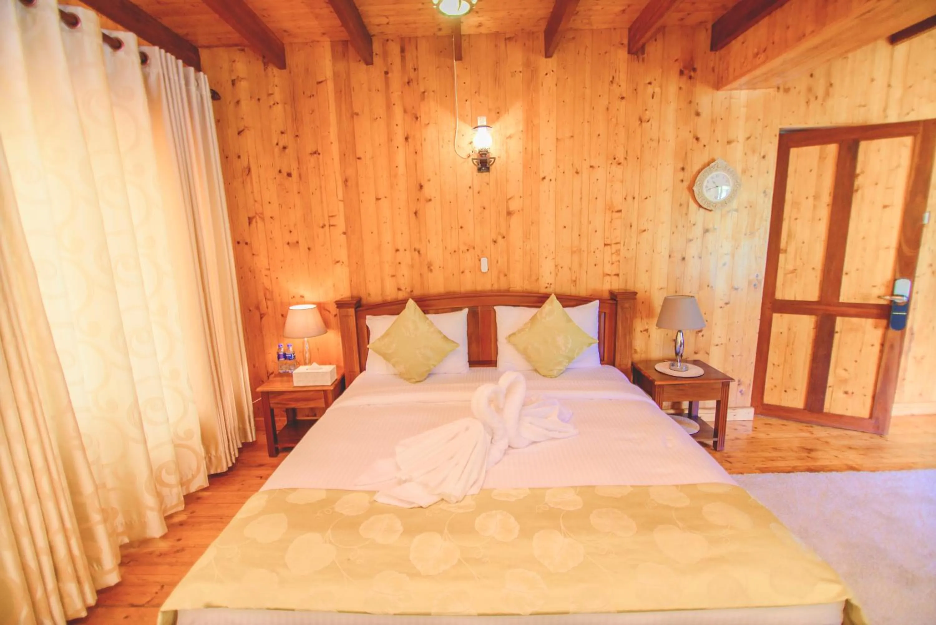 Bedroom, Bed in Sarah Cottage Nuwara Eliya