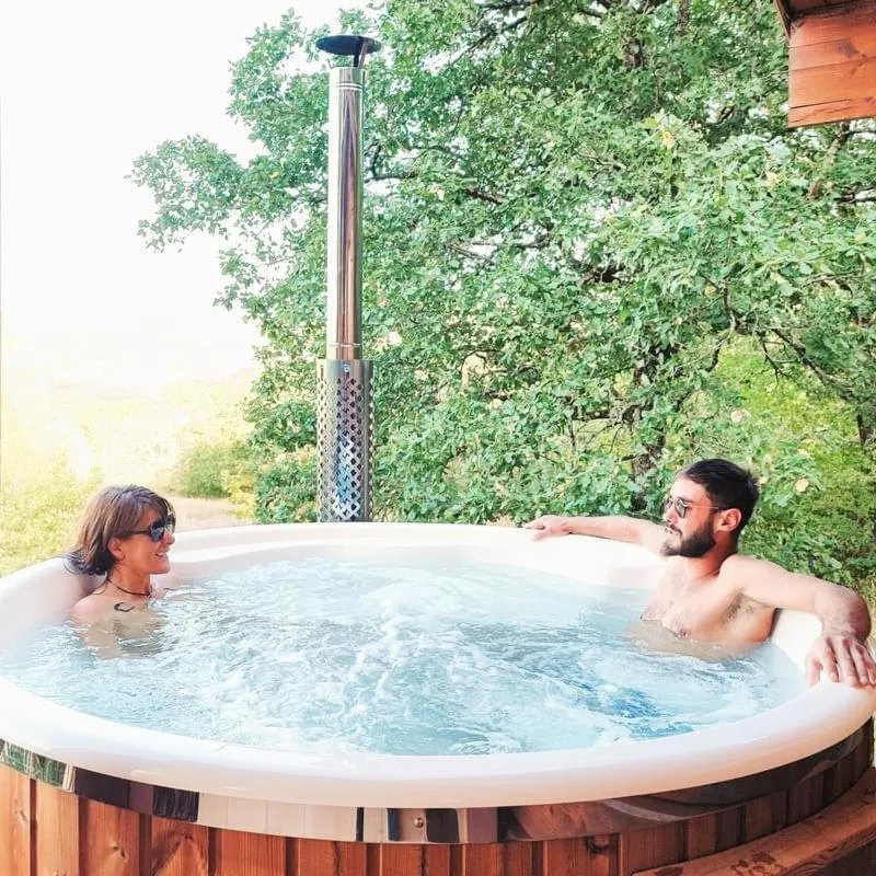 Hot Tub in La Girouardière
