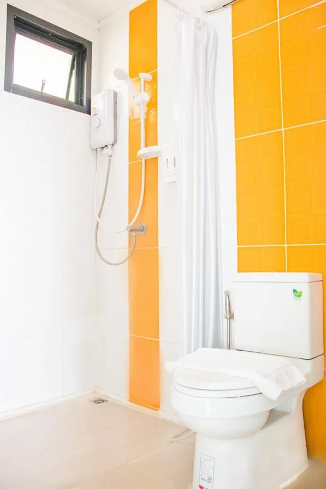 Bathroom in Mae On Village Resort