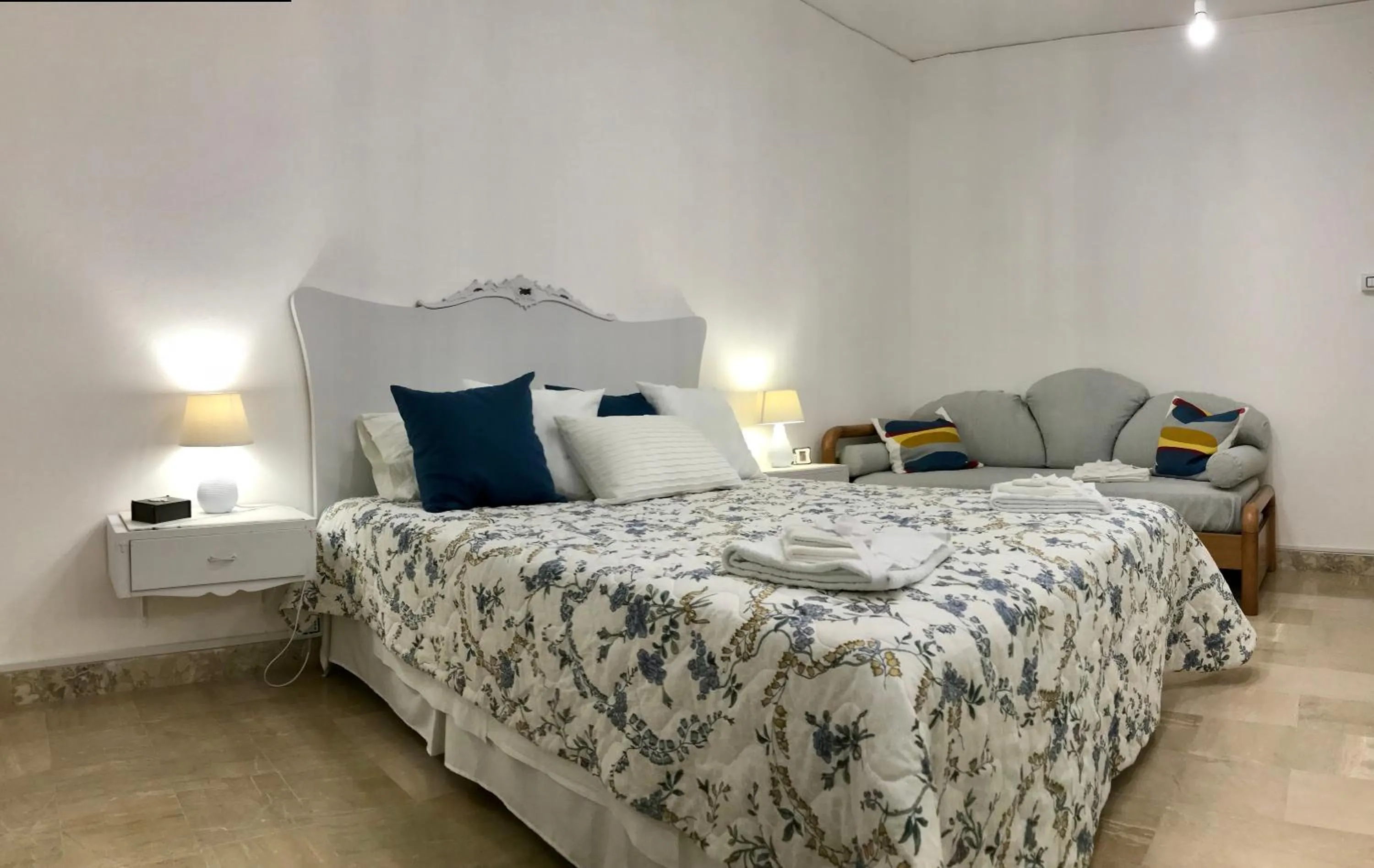 Bed in Cappuccini Green Relax