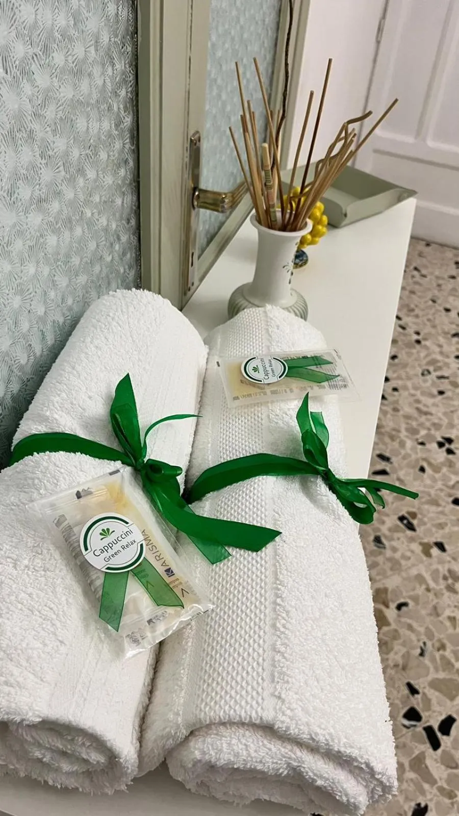 Bed in Cappuccini Green Relax