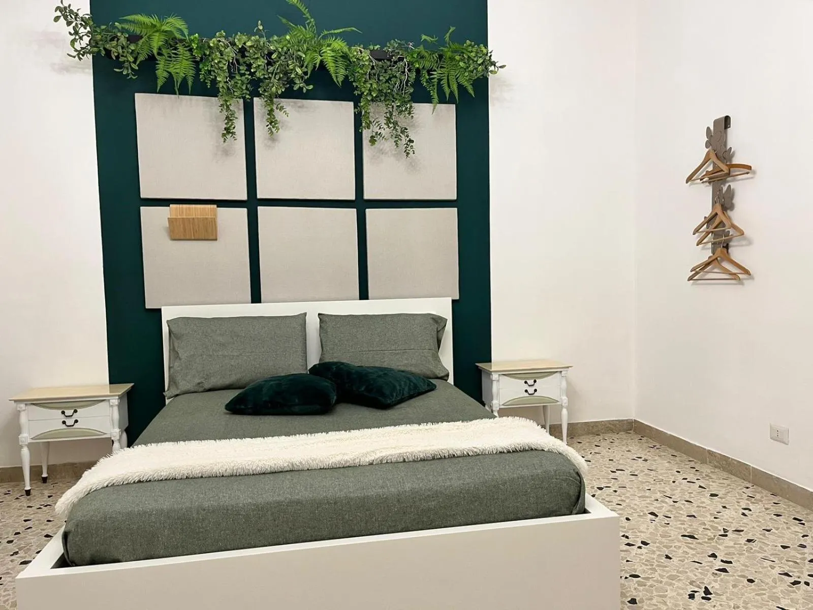 Bed in Cappuccini Green Relax