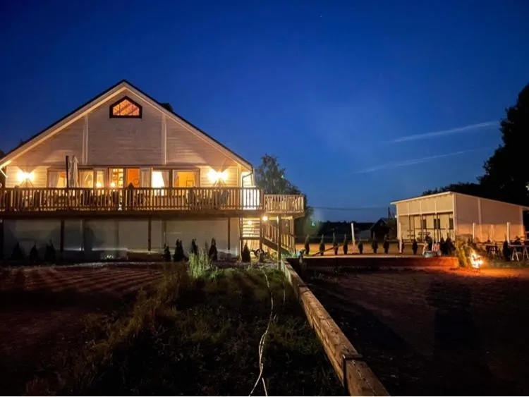 Property building in Granlunda Gård