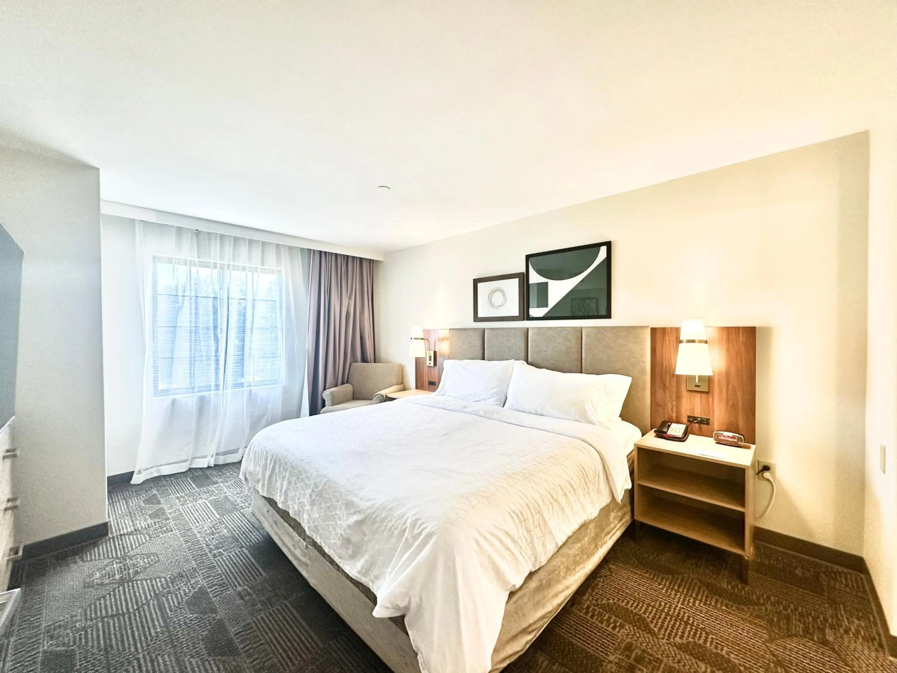 Bed in Staybridge Suites East Stroudsburg - Poconos by IHG