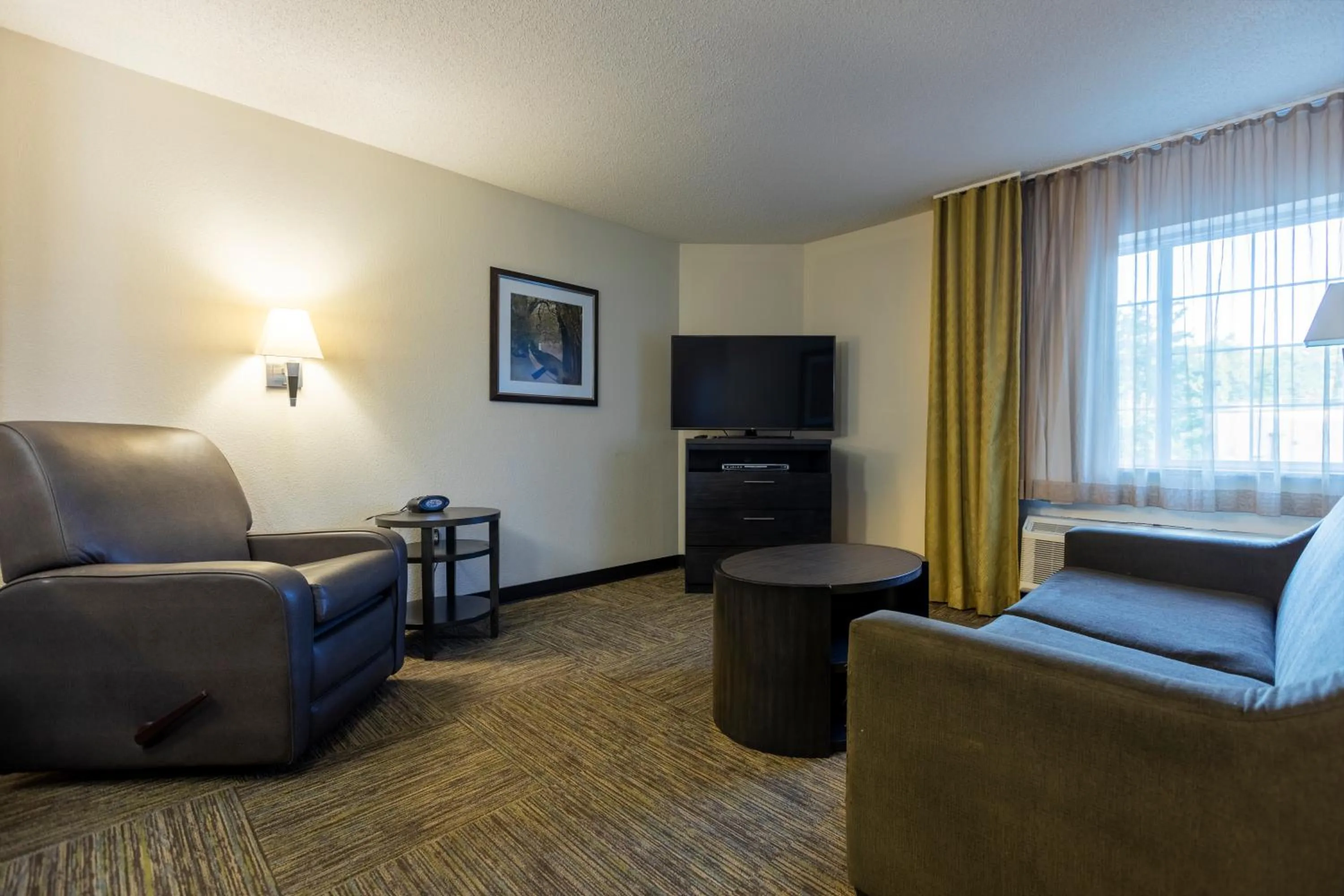 Candlewood Suites Colonial Heights - Fort Lee by IHG