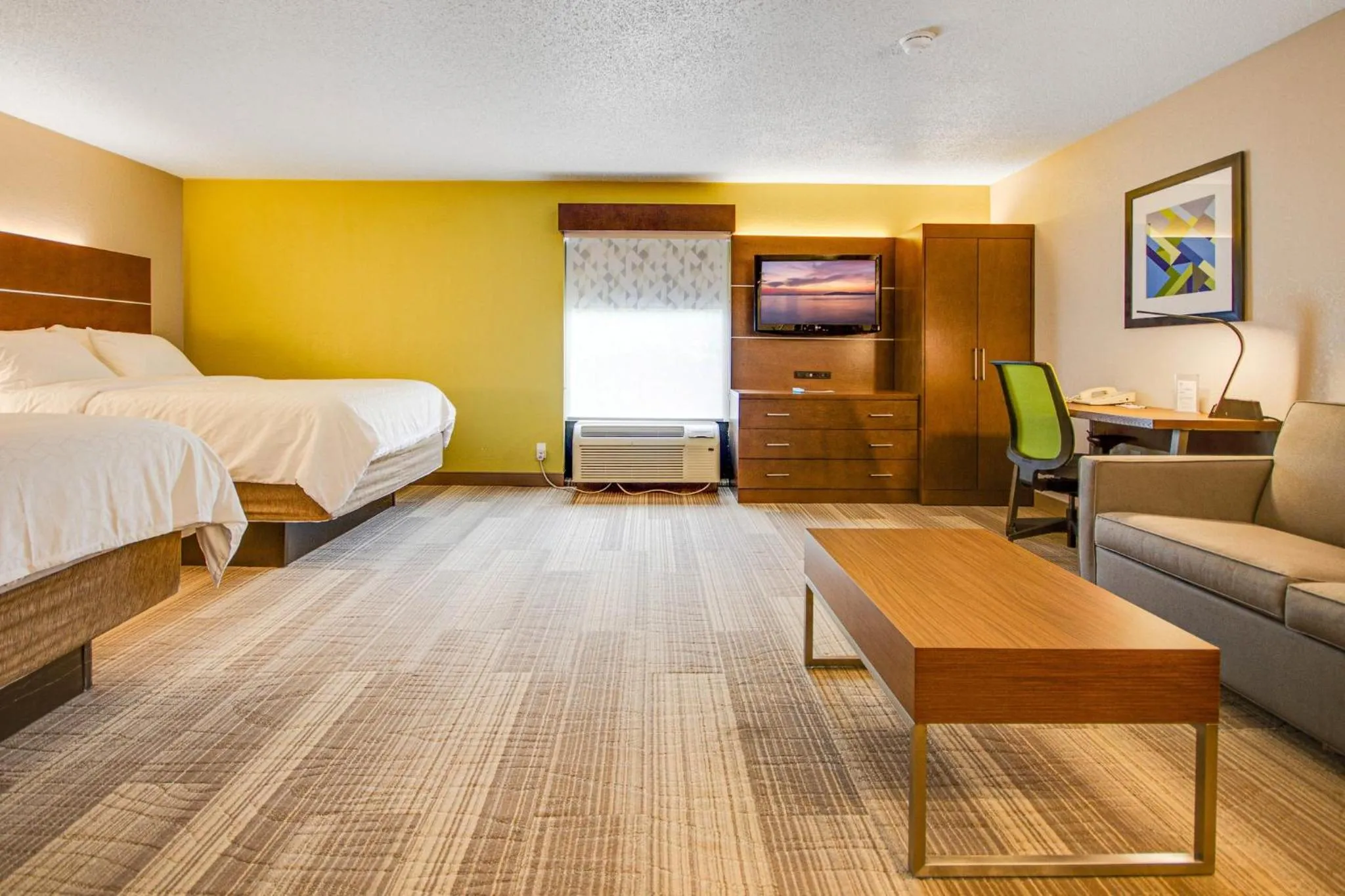 Photo of the whole room, Bed in Holiday Inn Express Dublin by IHG