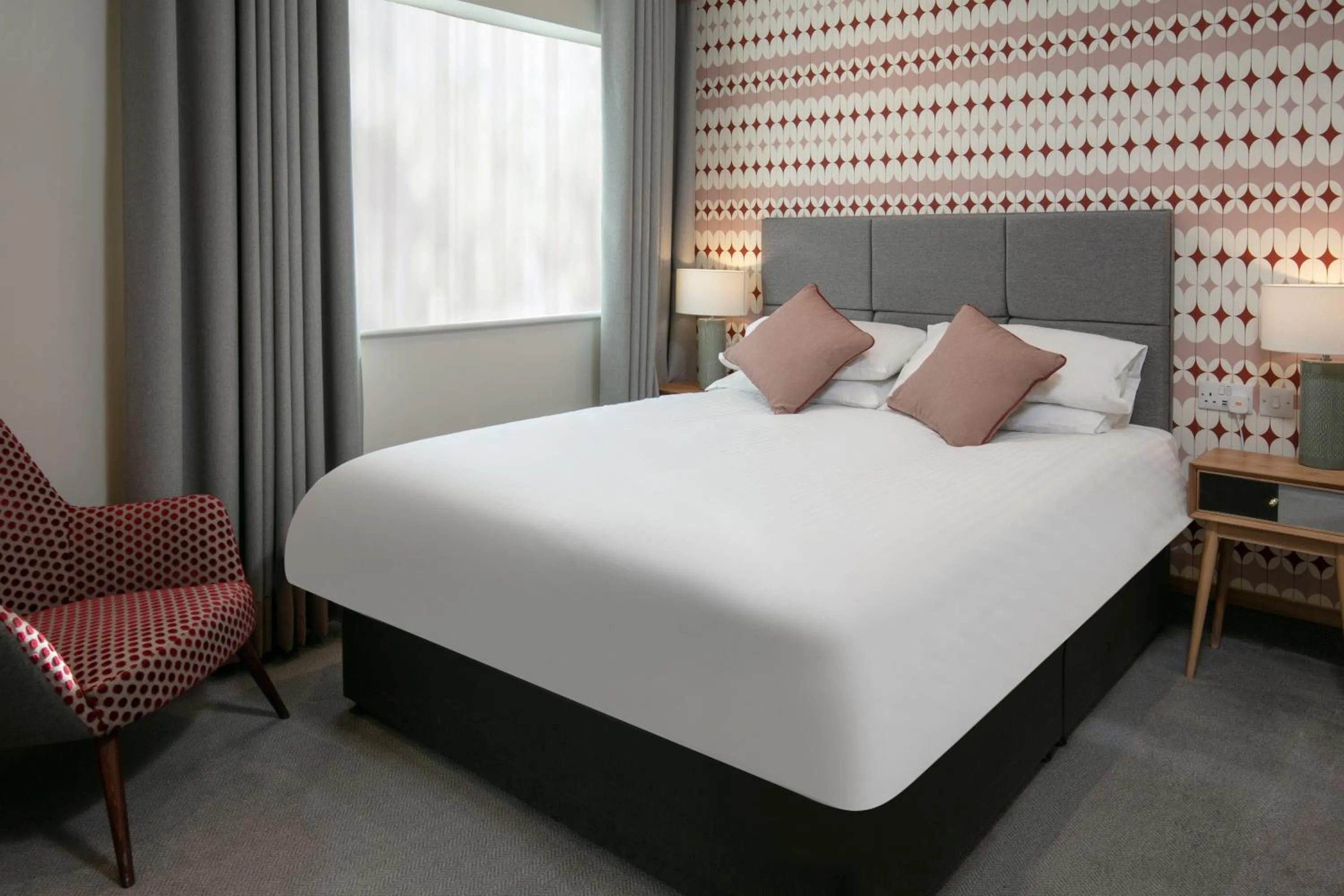 Bed in Best Western Compass Inn