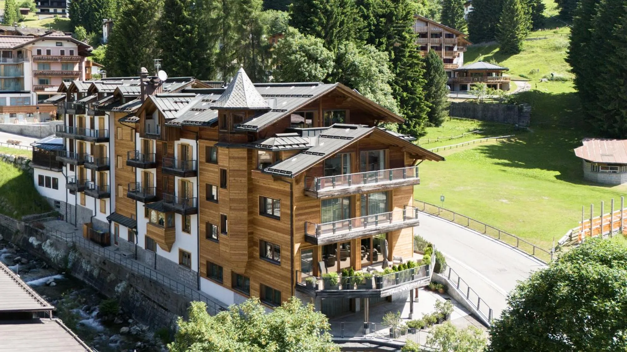 Chalet Laura Lodge Hotel