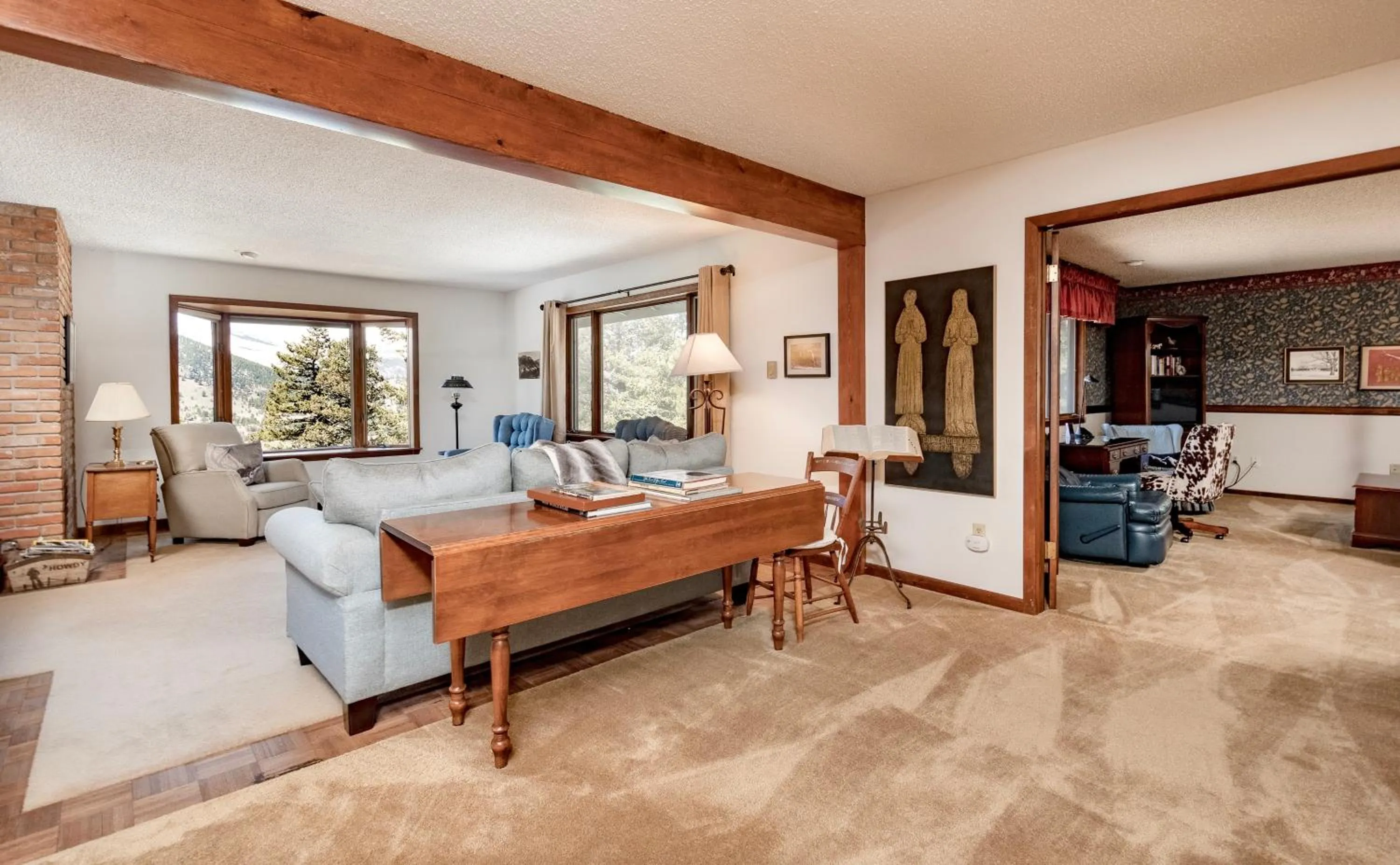 Living room in Macmillan Home