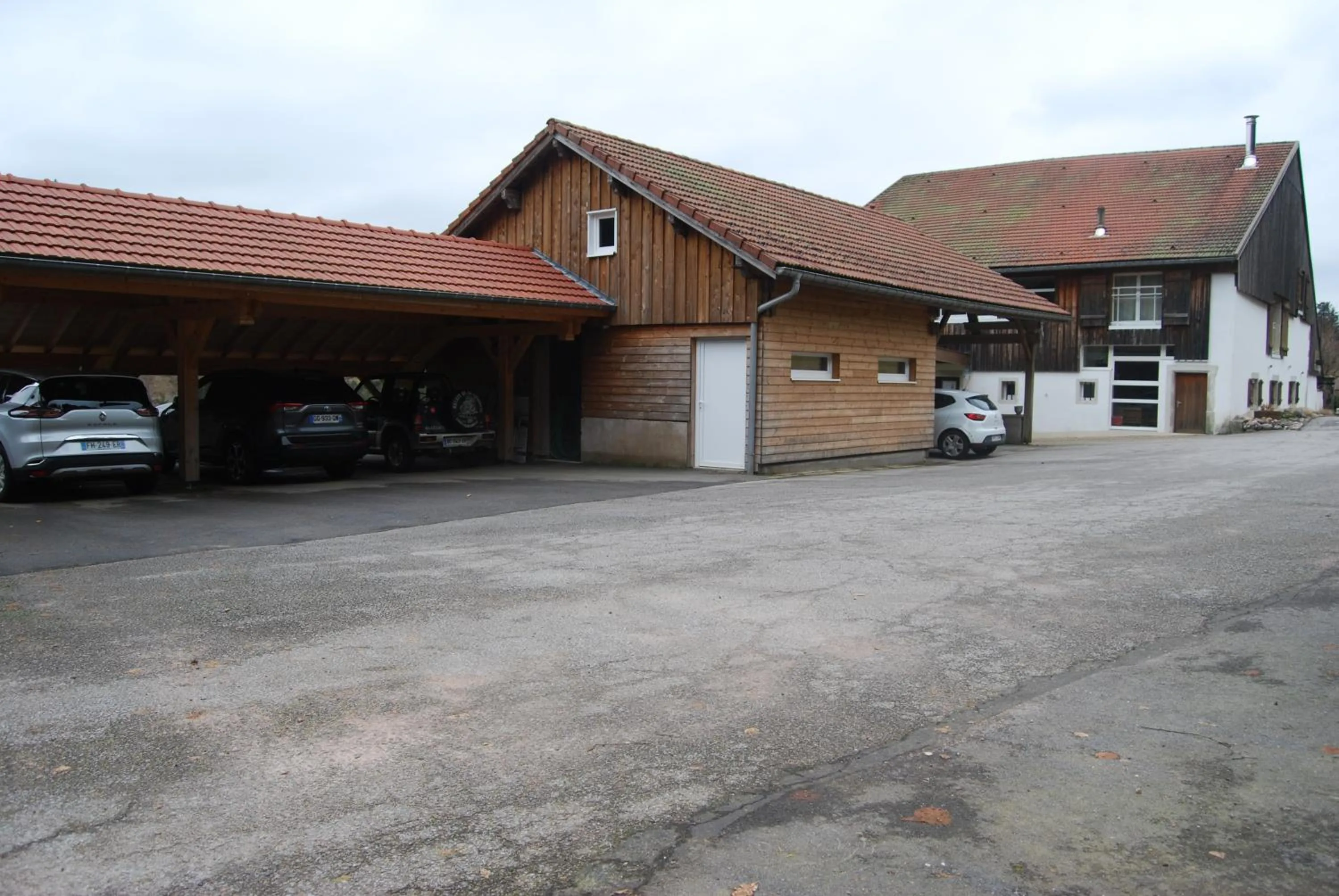Property building in Chambre d'hôtes Kieffer Le Grand Bienfaisy