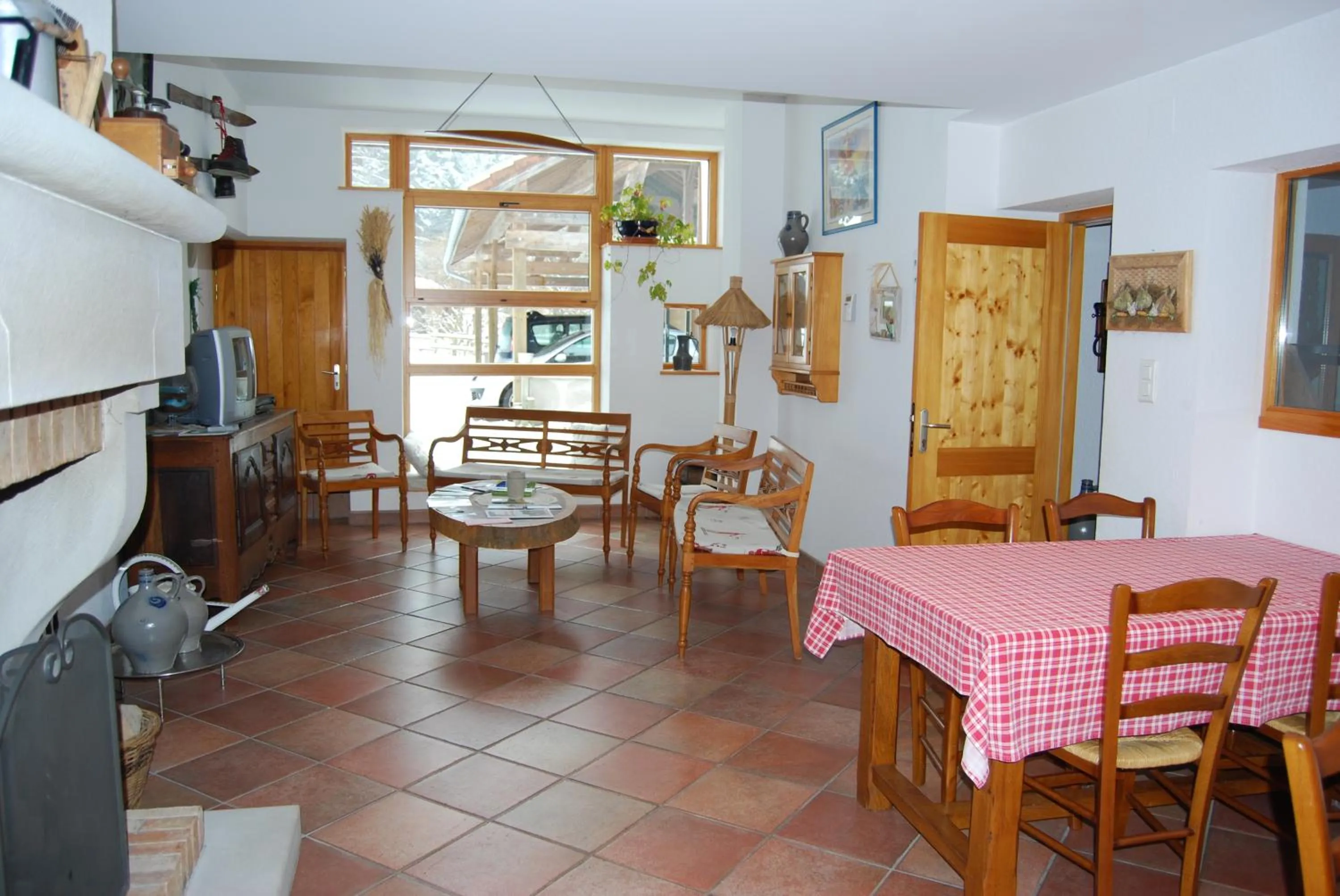 Communal lounge/ TV room in Chambre d'hôtes Kieffer Le Grand Bienfaisy