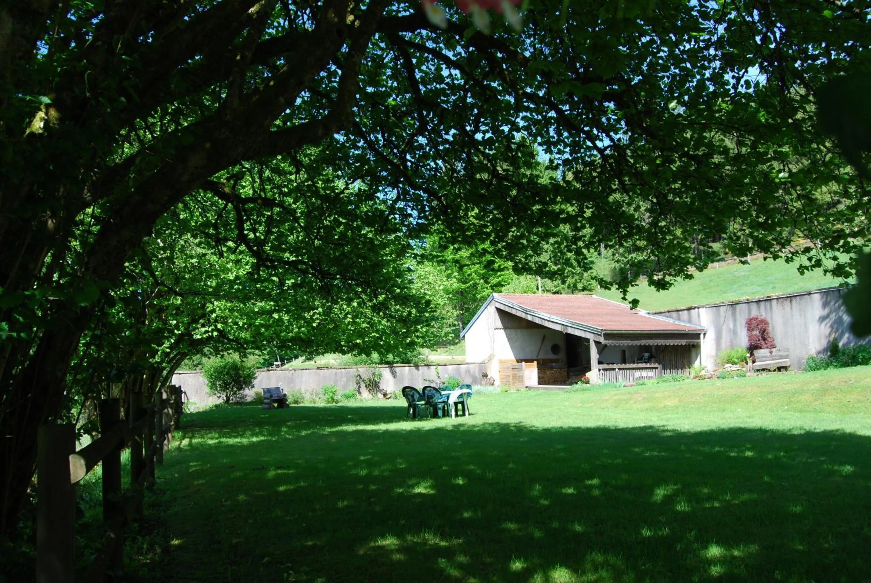 Garden in Chambre d'hôtes Kieffer Le Grand Bienfaisy